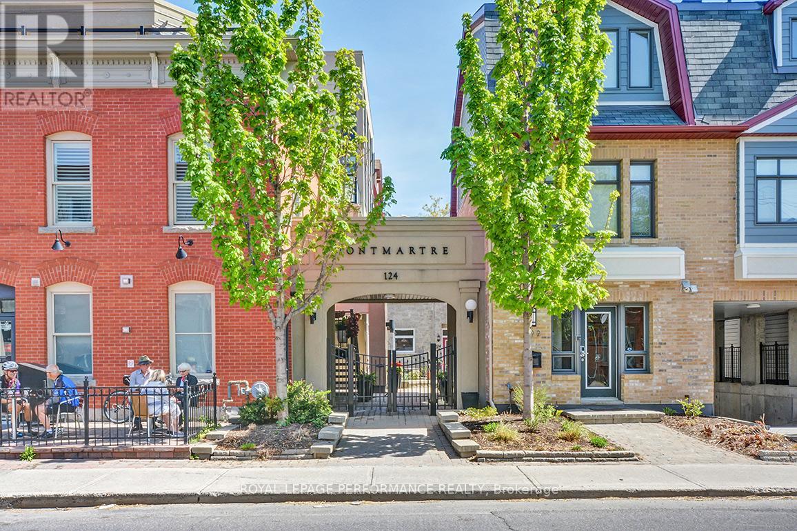 B204 - 124 Guigues Avenue