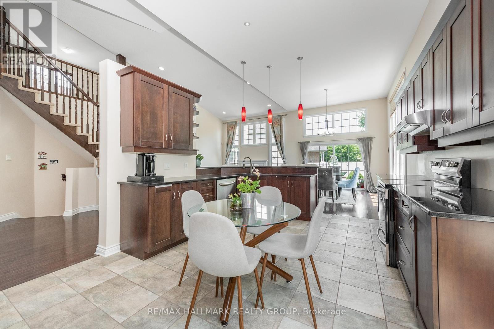 729 Kilbirnie Drive