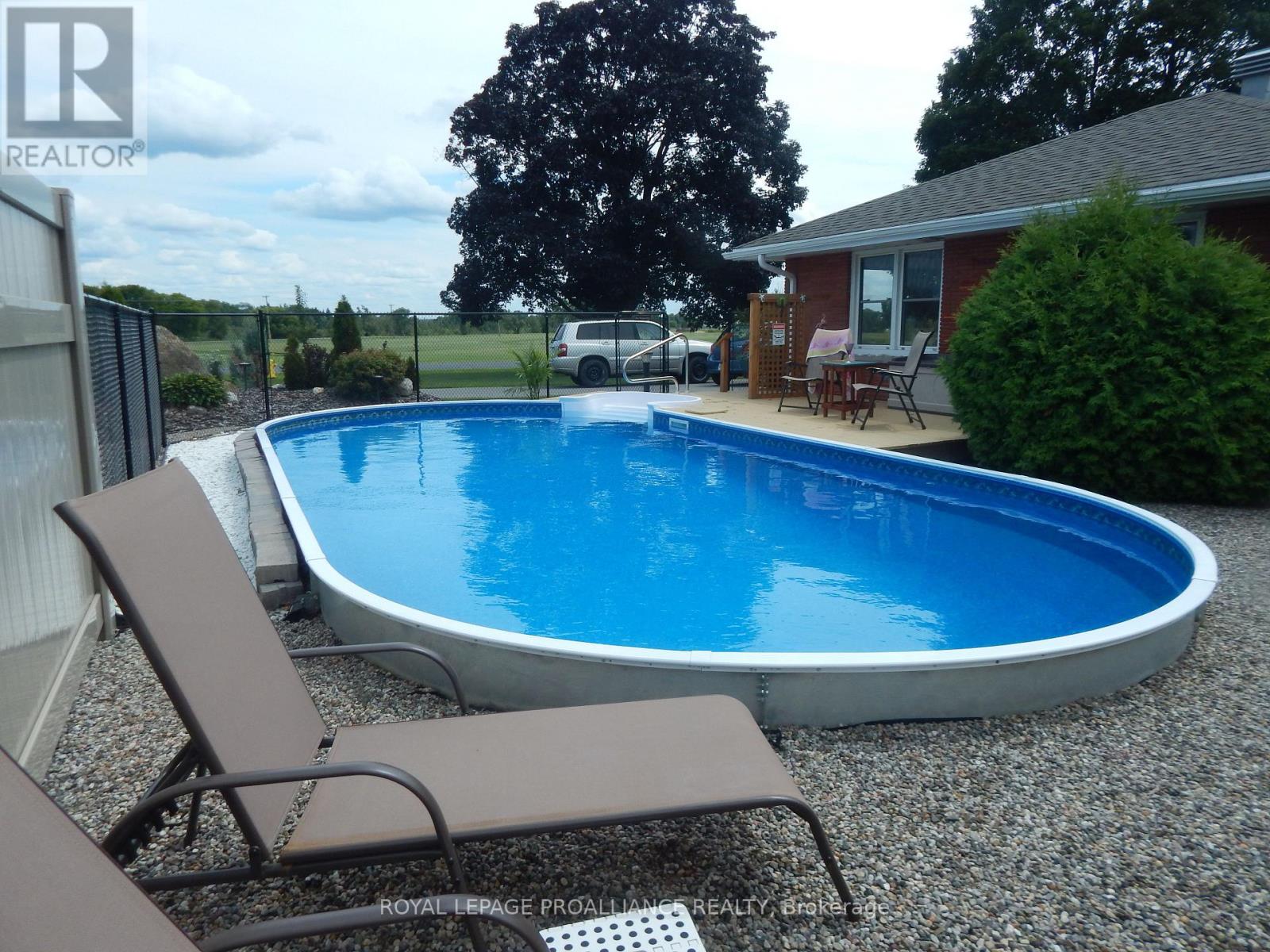 26 Lakeview Drive