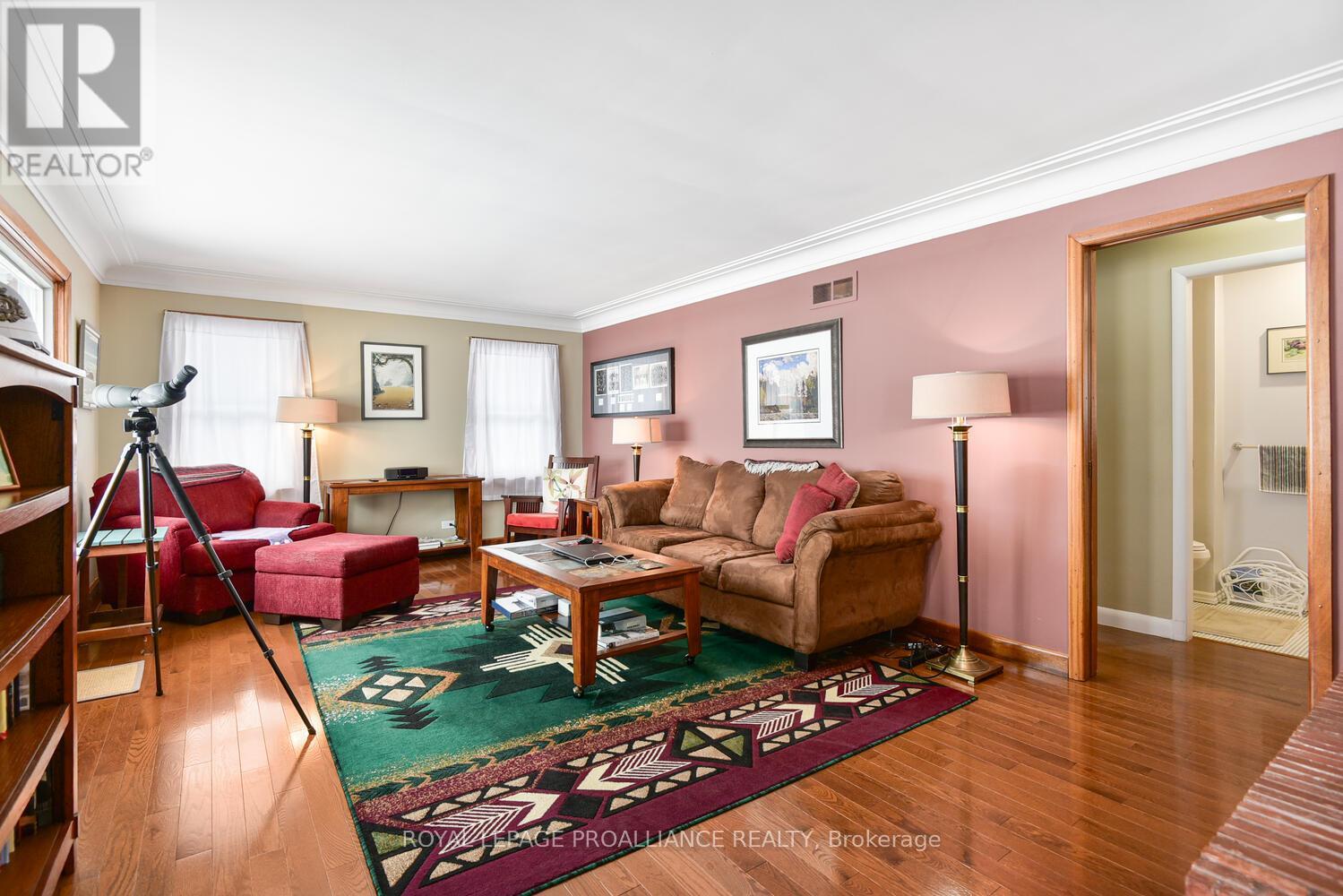 26 Lakeview Drive