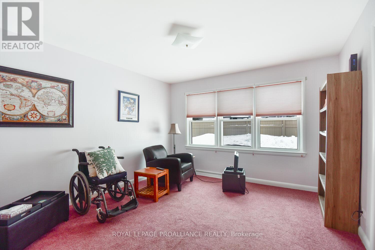 26 Lakeview Drive