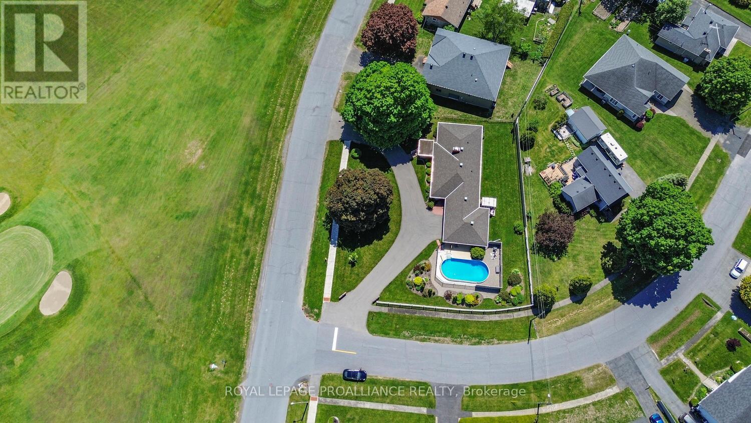 26 Lakeview Drive