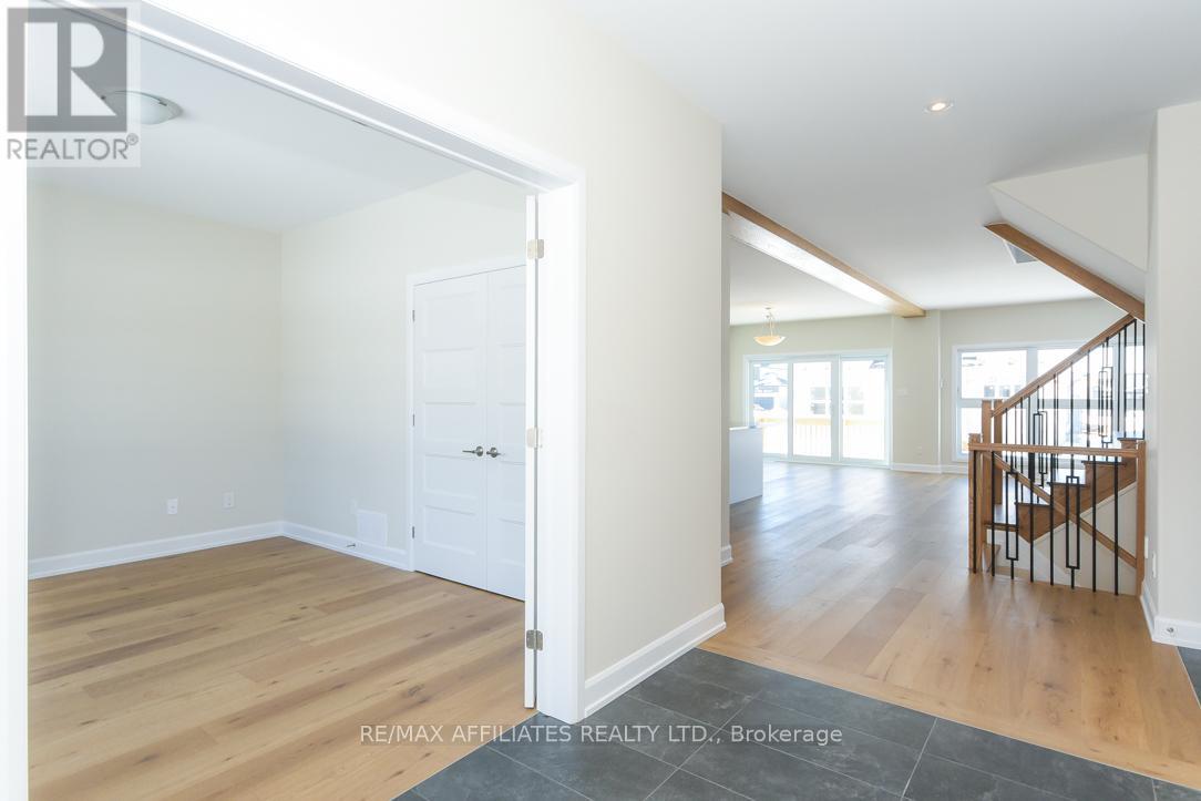 1060 Chablis Crescent