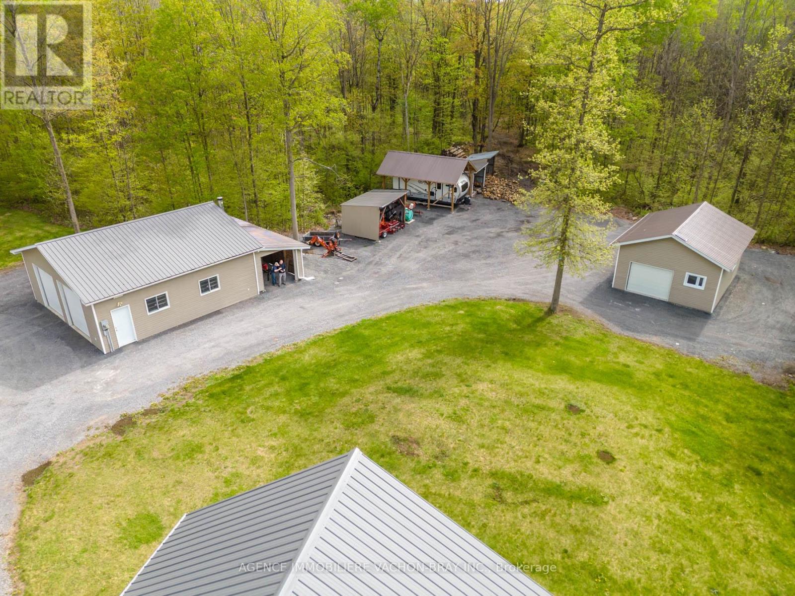18668 Concession 2 Road