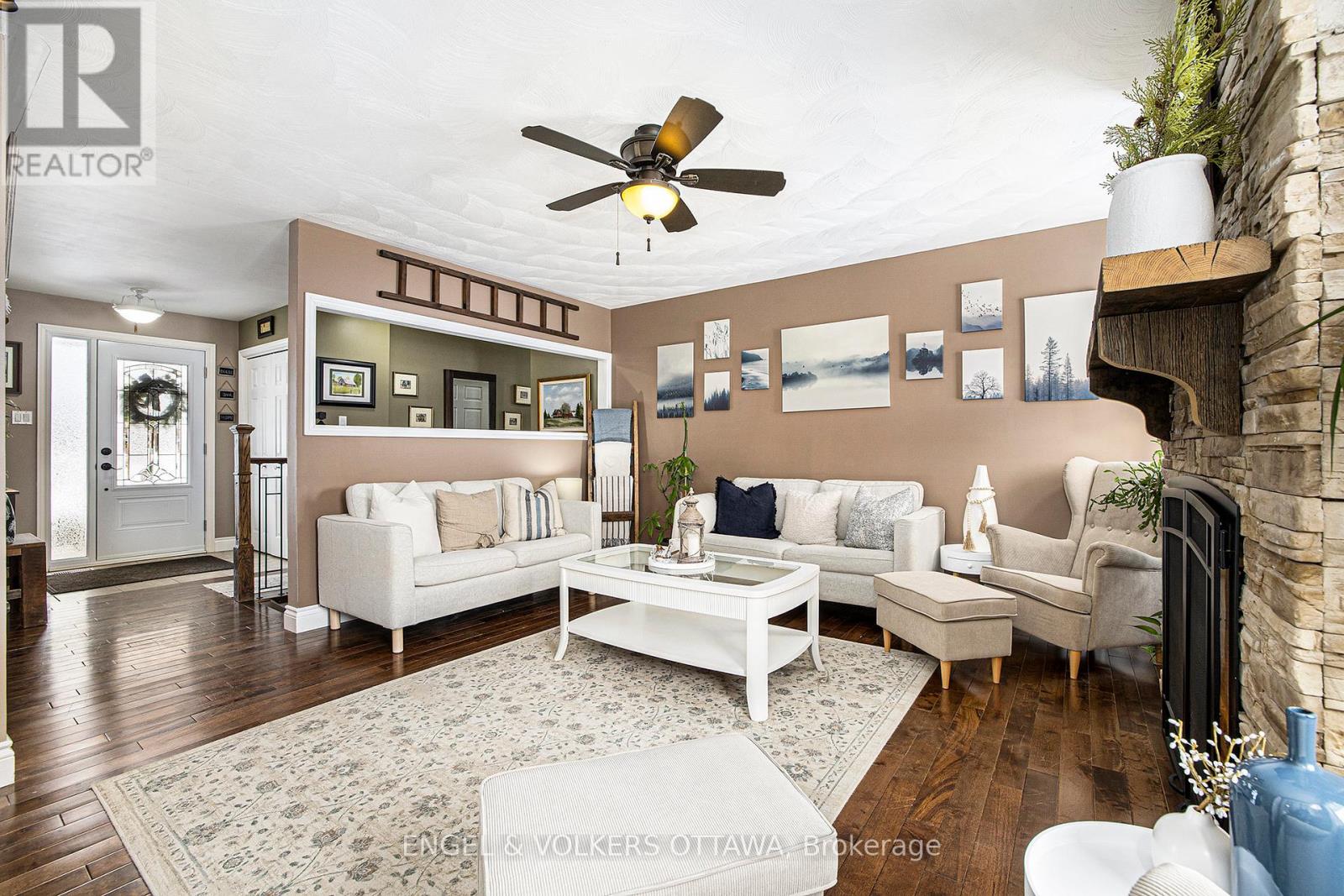 741 Drummond Con 12c Road