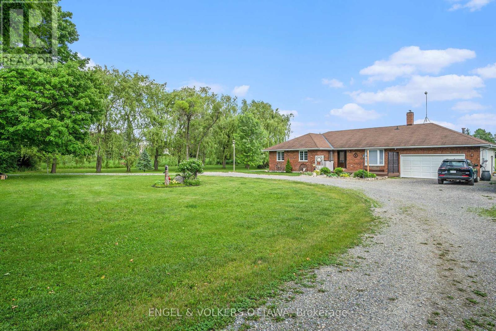 741 Drummond Con 12c Road