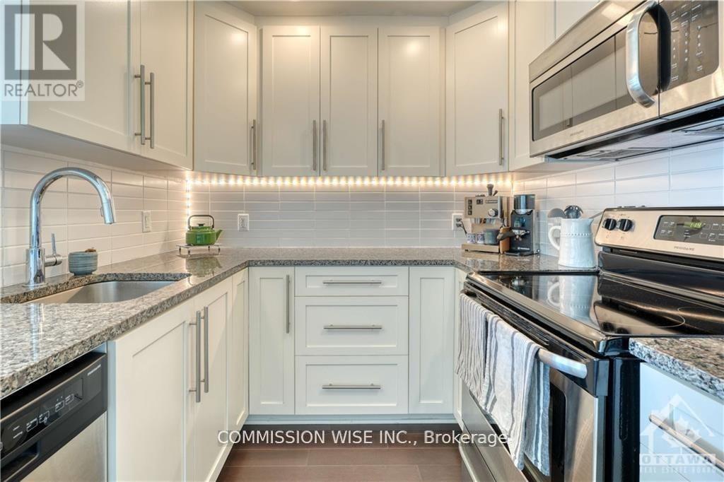 915 - 238 Besserer Street