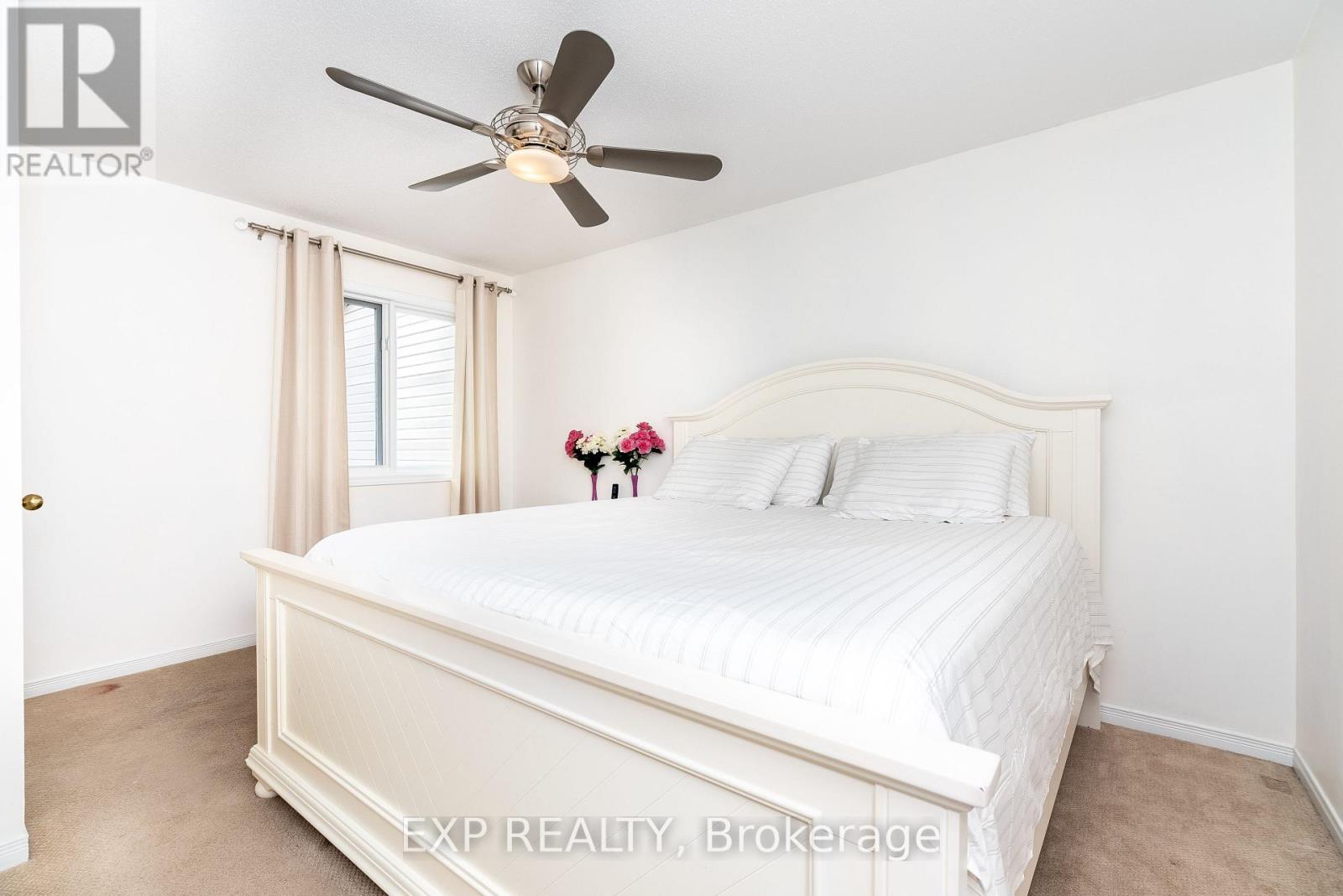 1479 Lynx Crescent