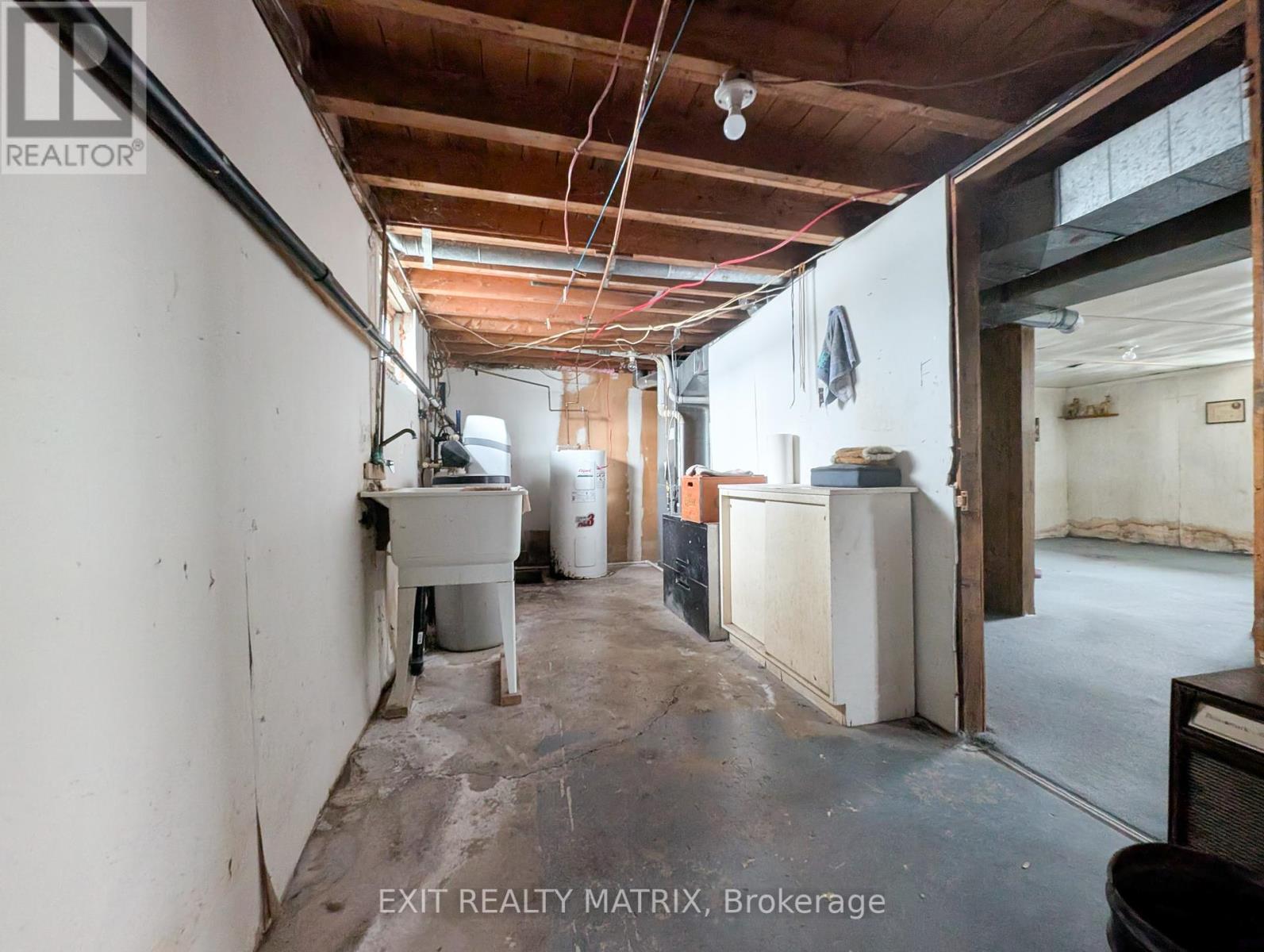 1632 Trim Road