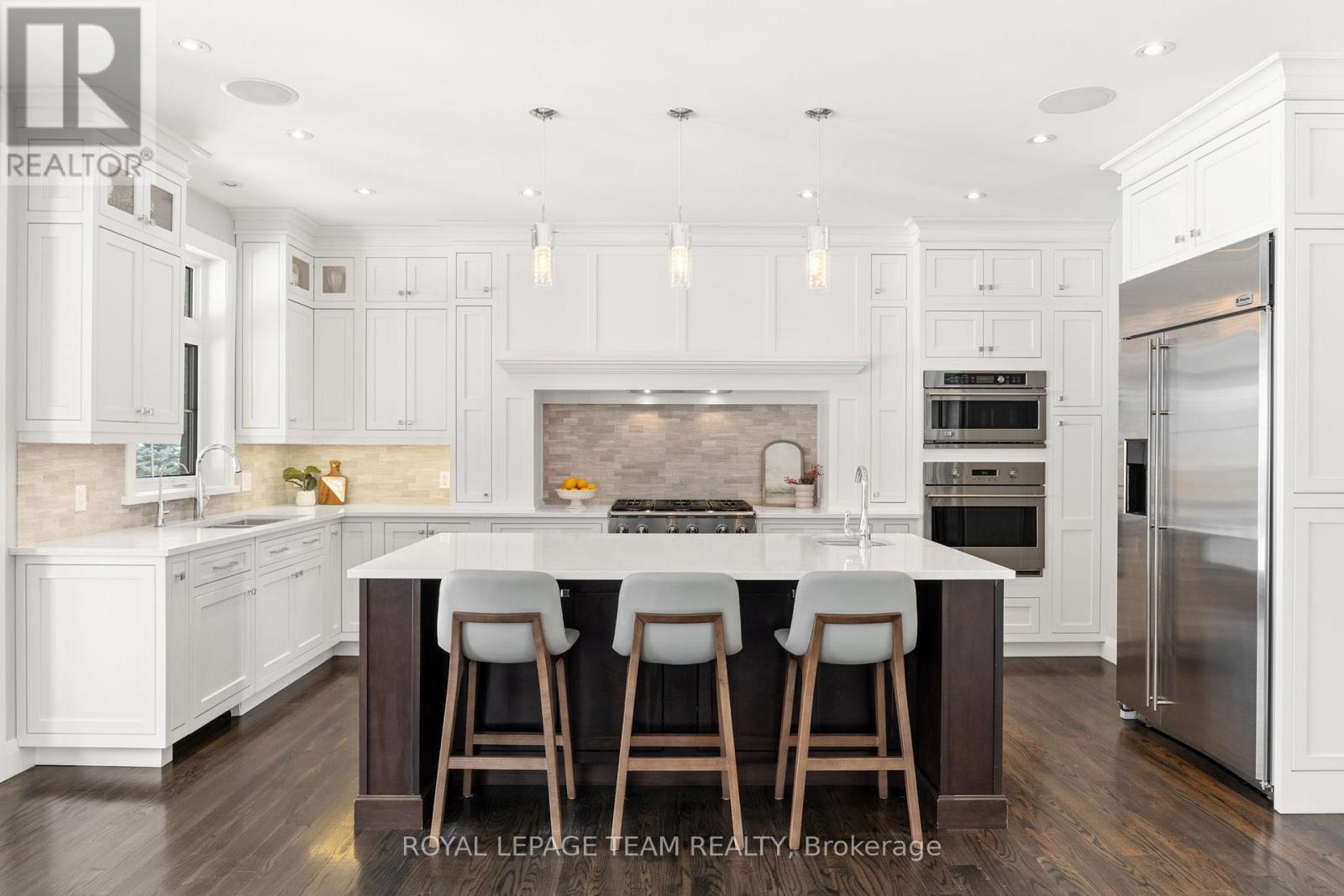 1140 Meadowshire Way
