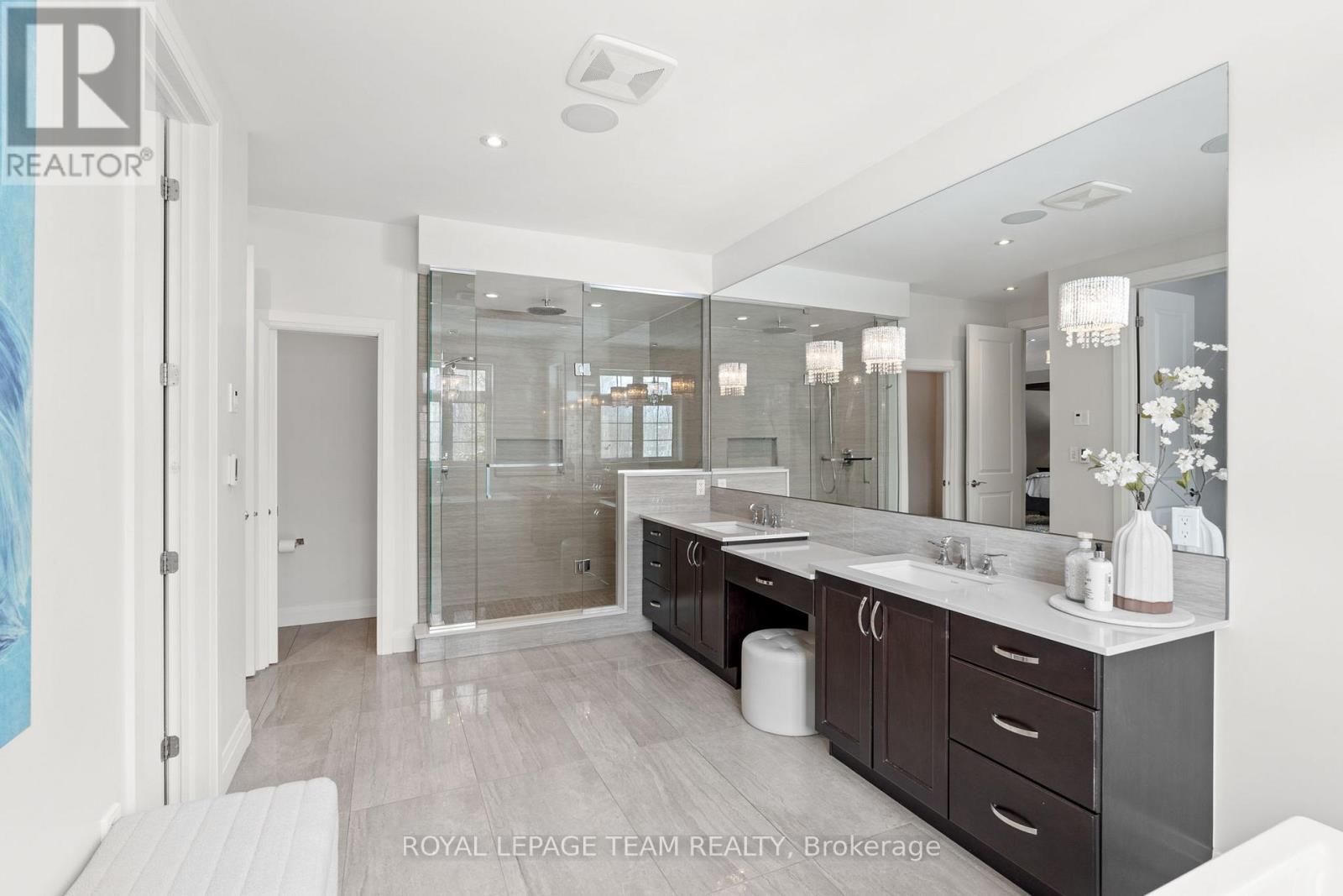 1140 Meadowshire Way