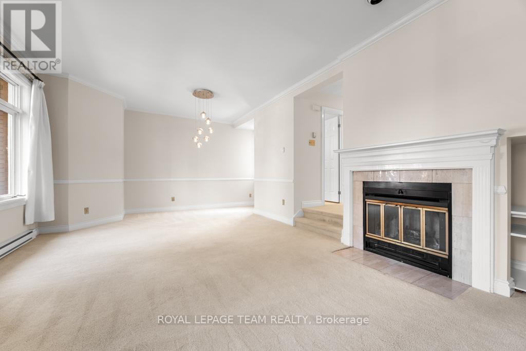 9 - 292 Laurier Avenue