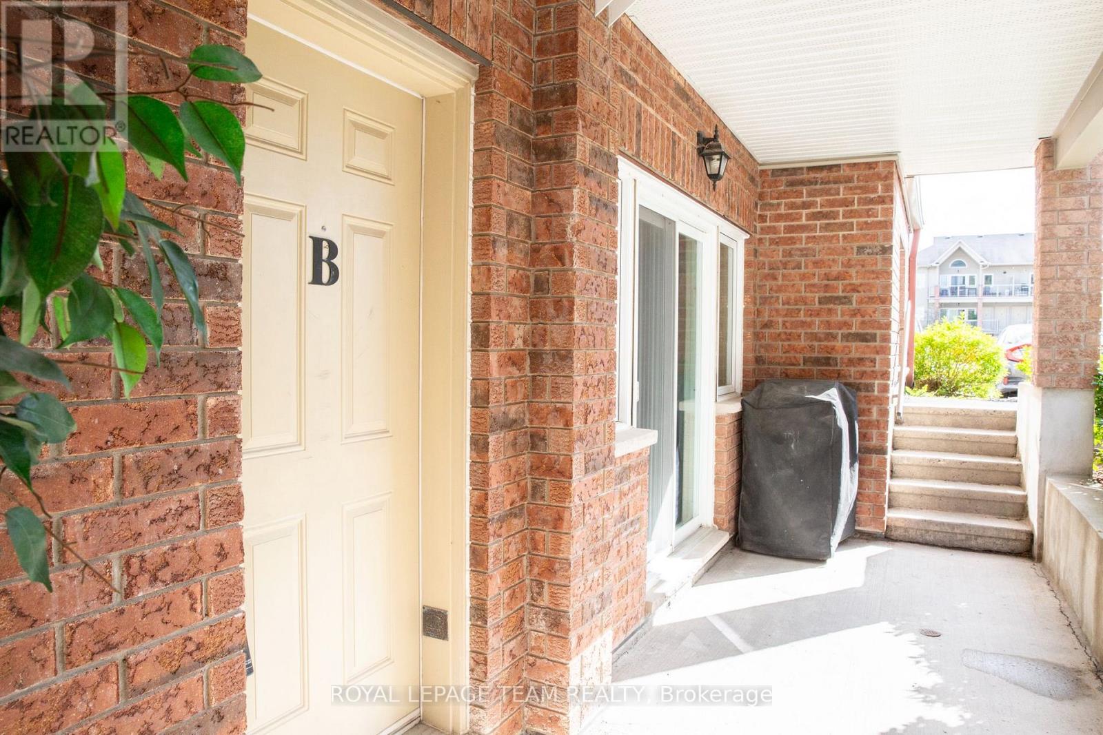 B - 1113 Stittsville Main Street