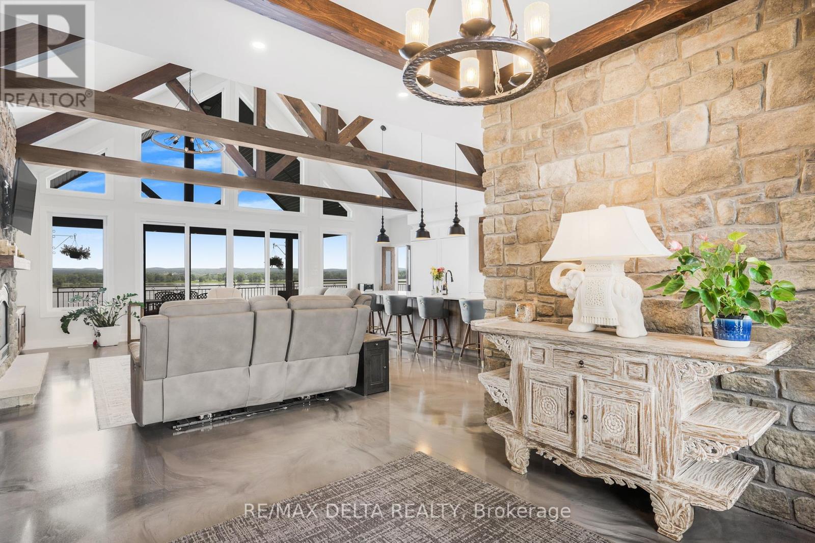 3815 Old Highway 17 Road