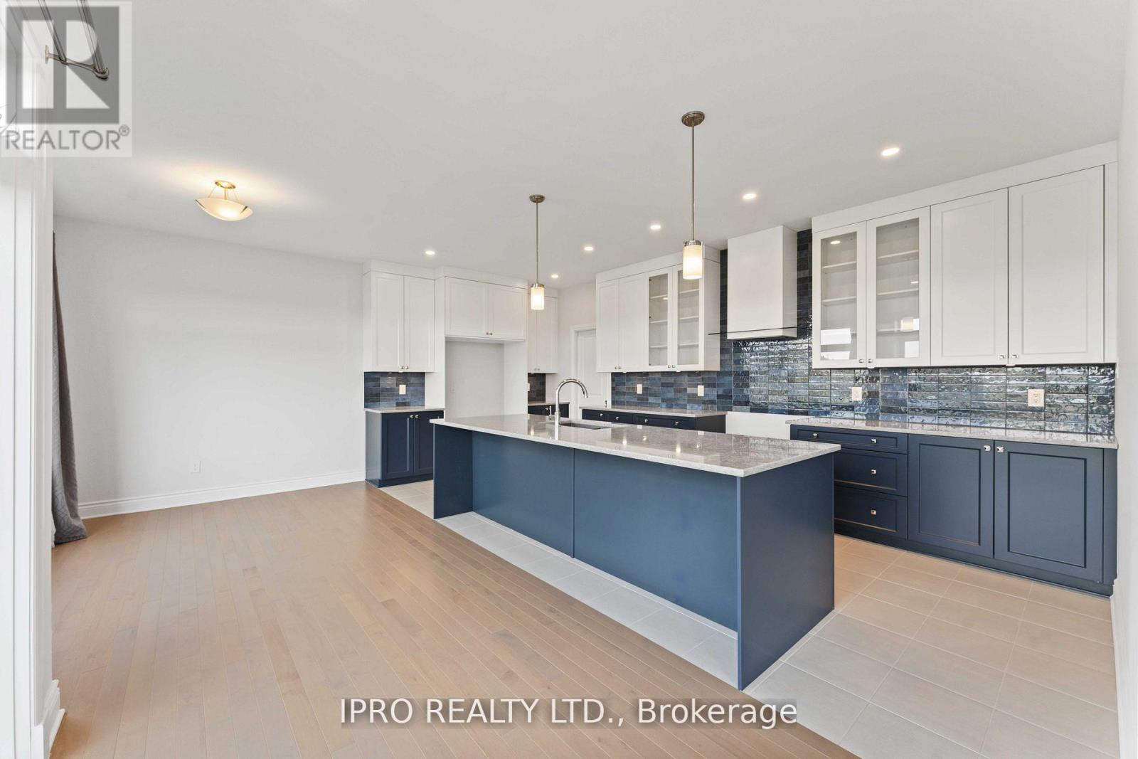 156 Finsbury Avenue