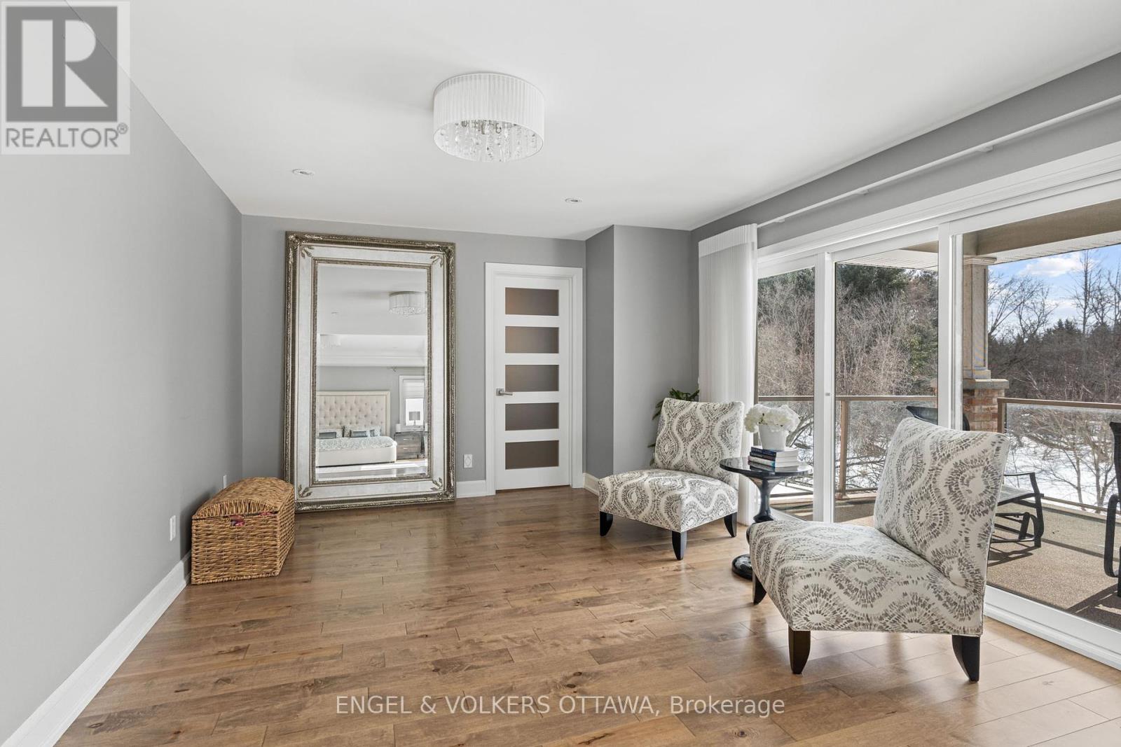 110 Gray Willow Place