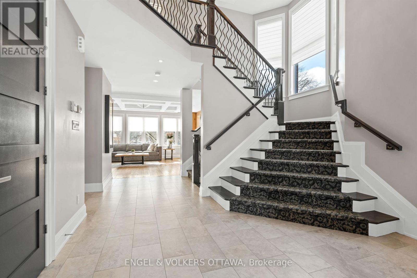 110 Gray Willow Place
