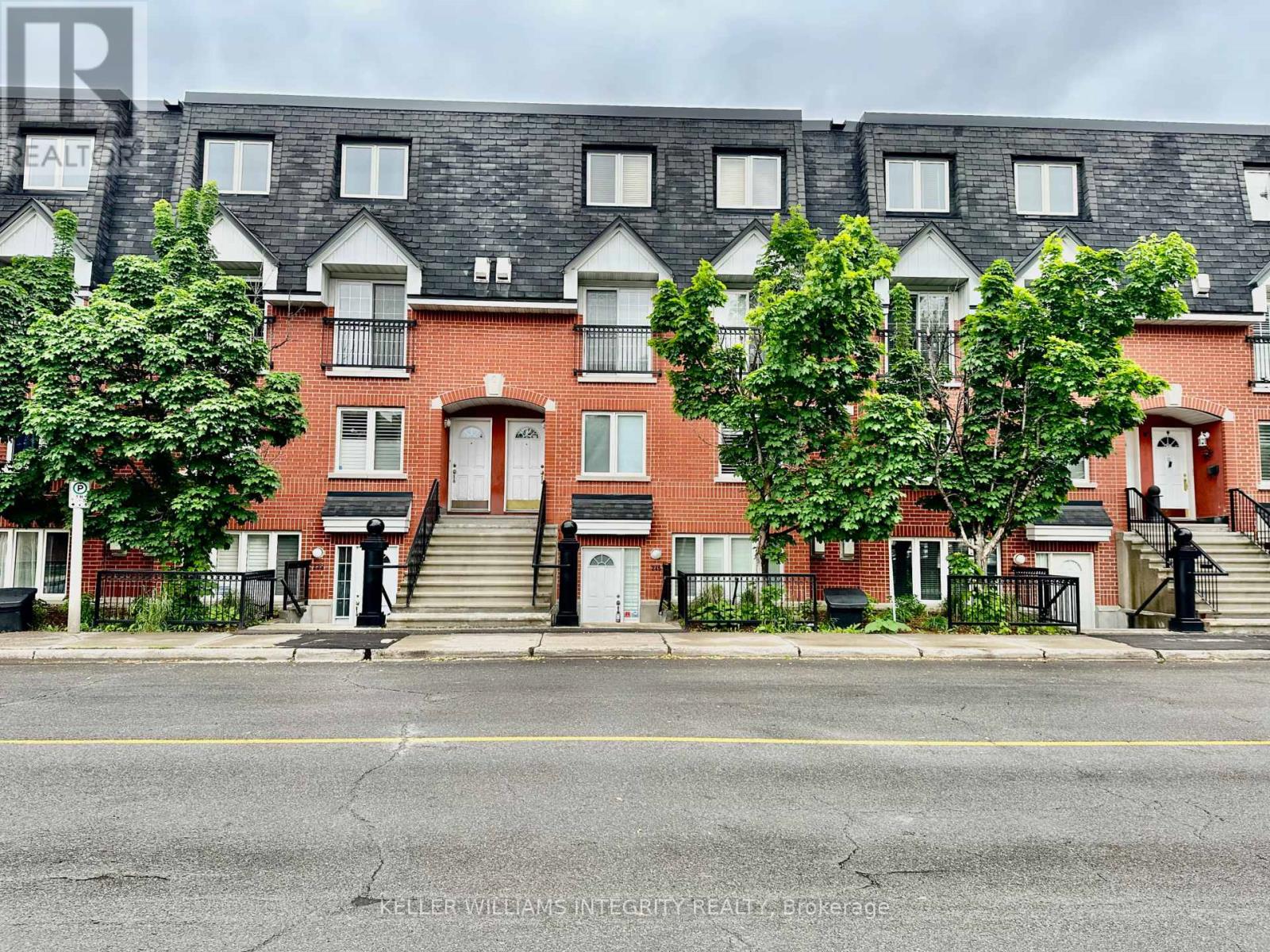 245 Cumberland Street