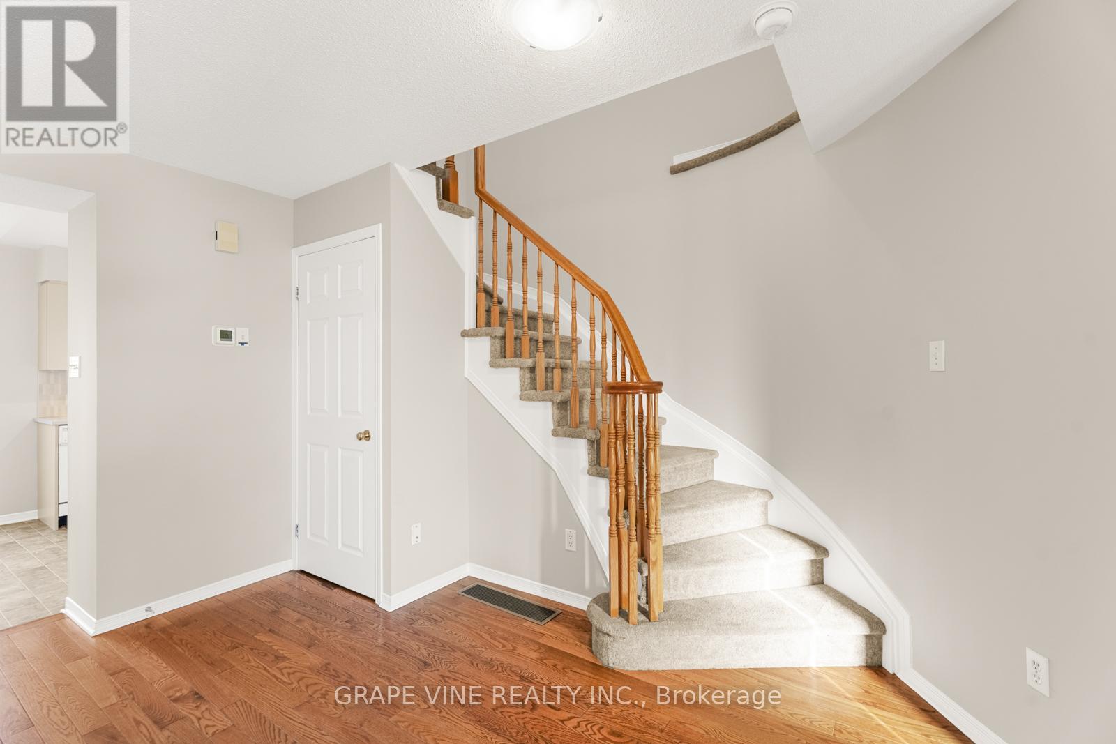 430 Lawler Crescent