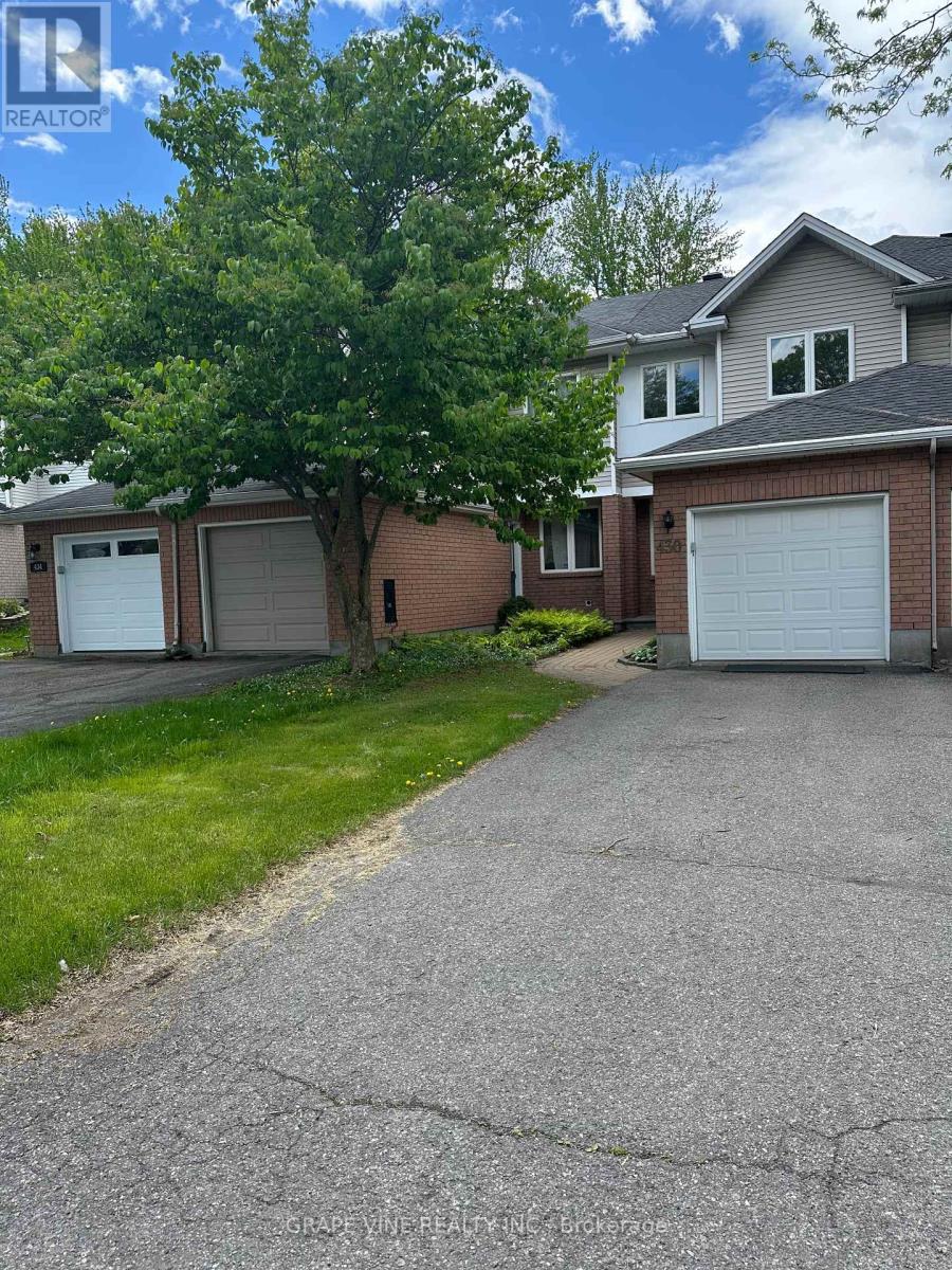 430 Lawler Crescent