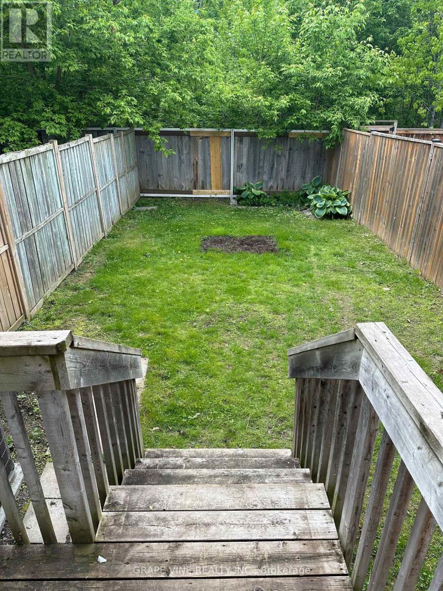 430 Lawler Crescent