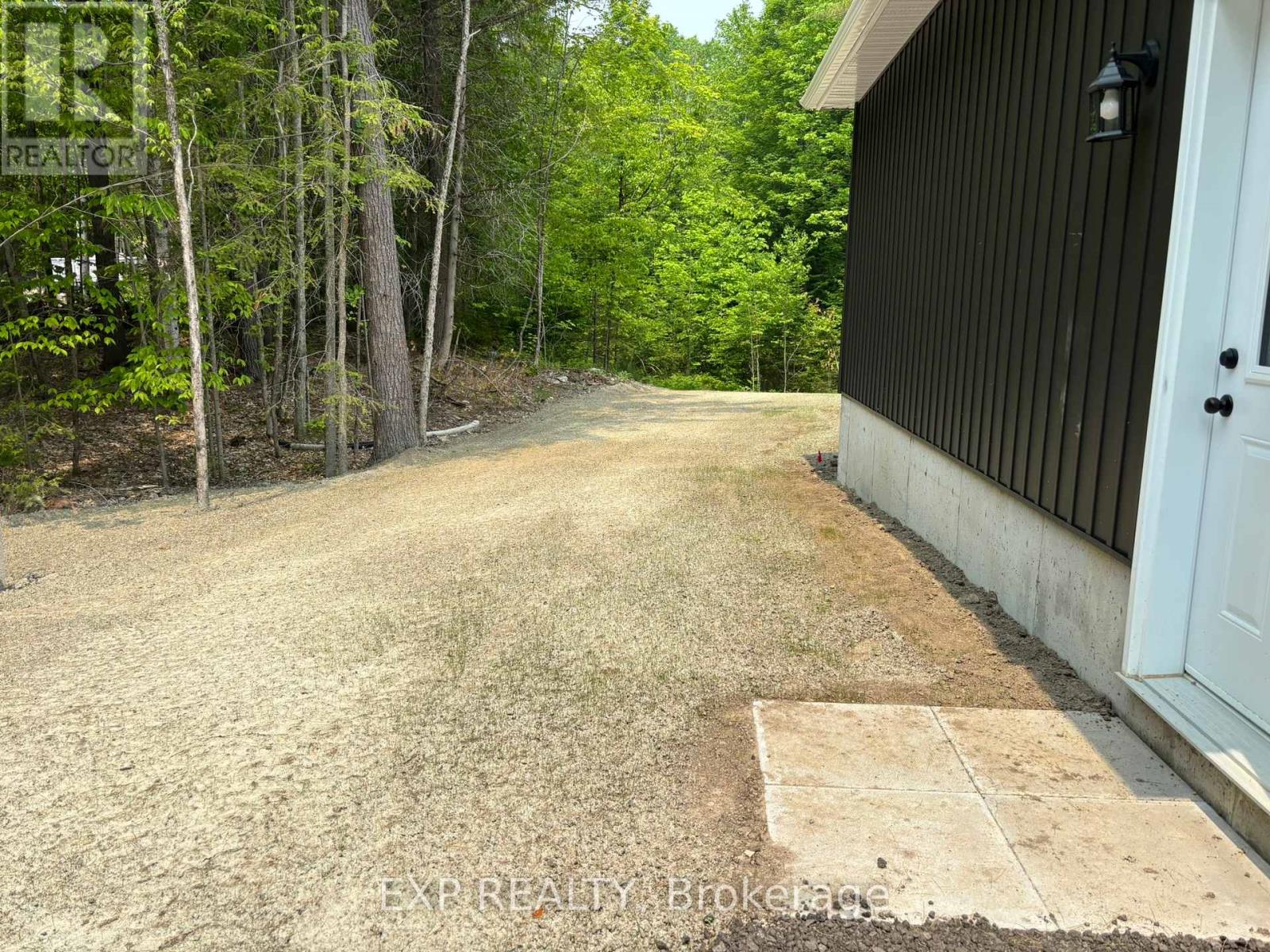 912 Burnstown Road