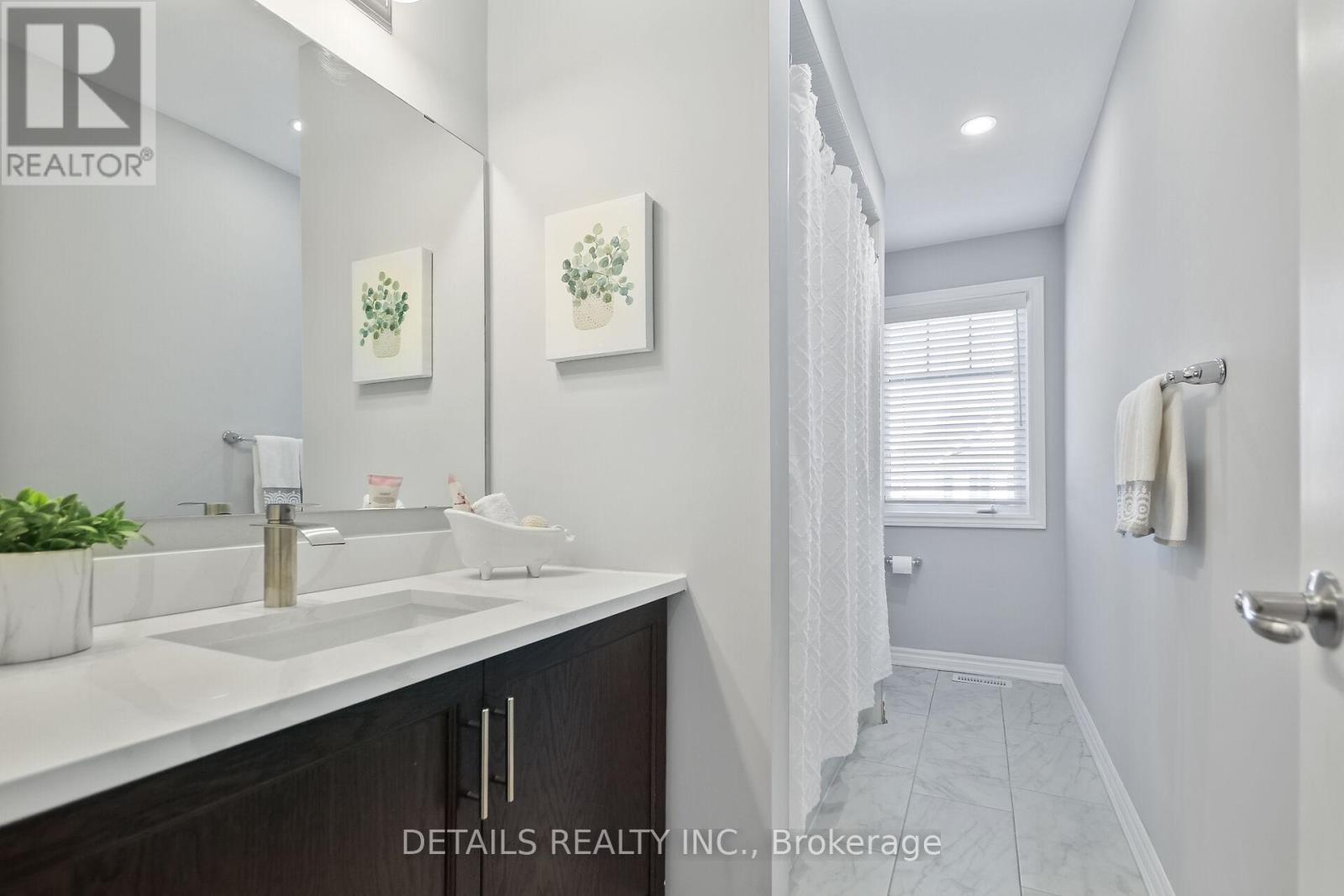 147 Unity Place