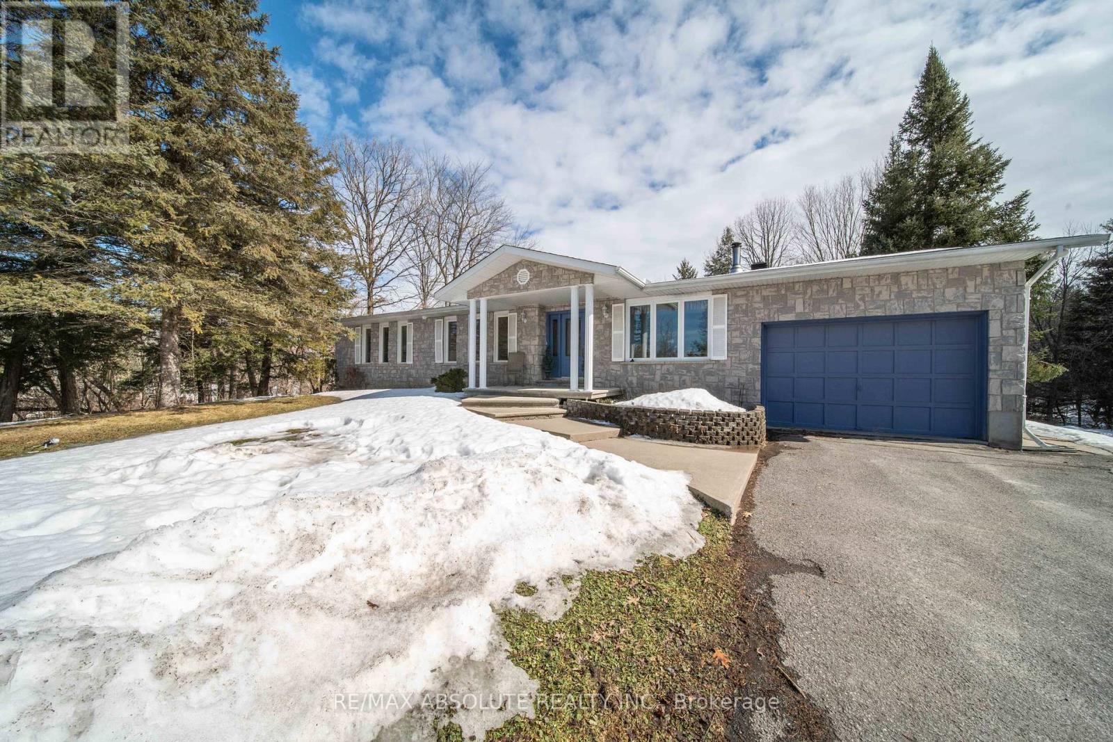 1578 David Road