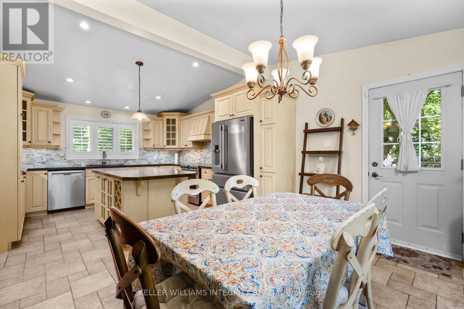 3 Briarcliffe Drive