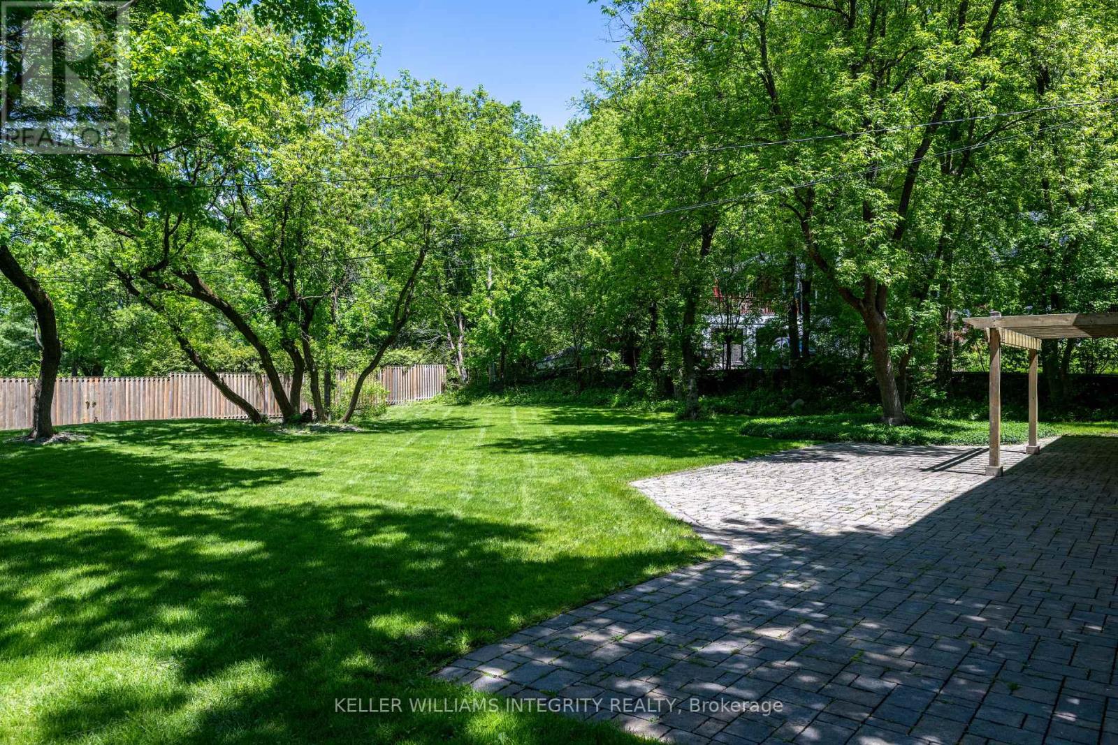 3 Briarcliffe Drive