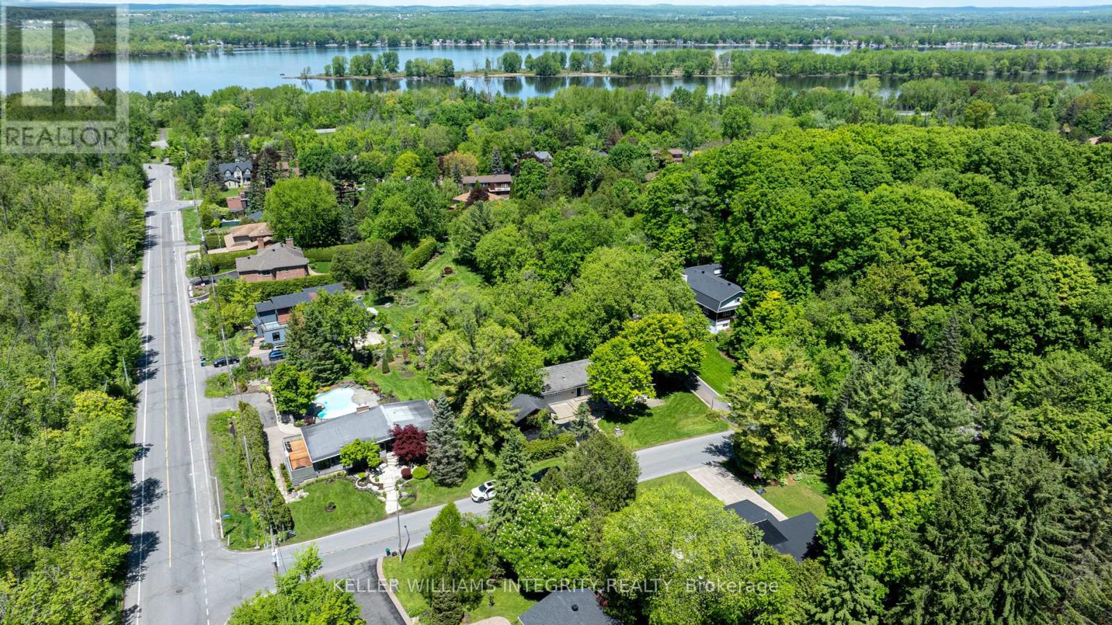 3 Briarcliffe Drive