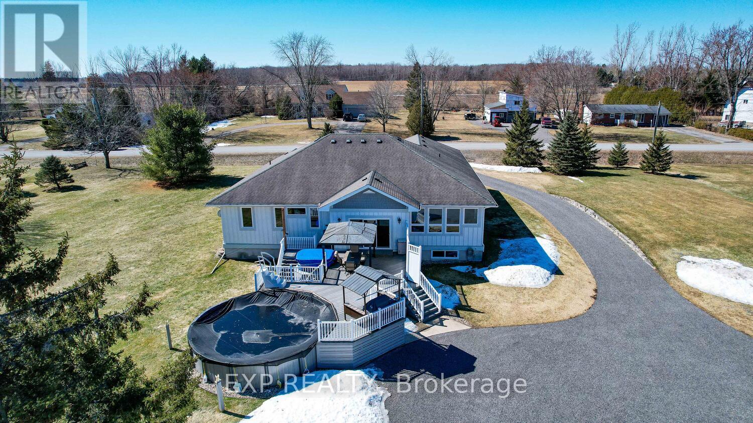 415 Johnston Road