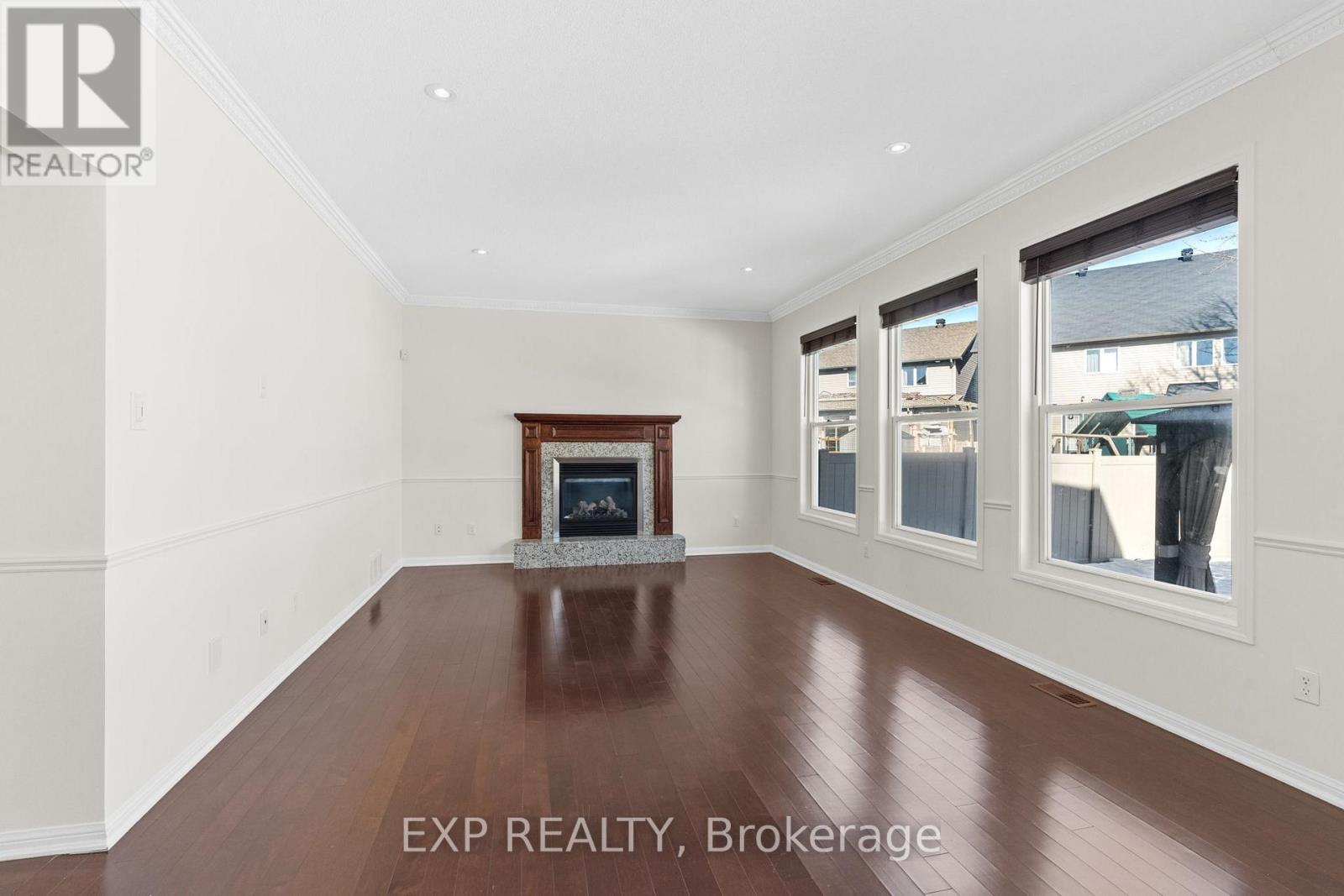 537 Bretby Crescent