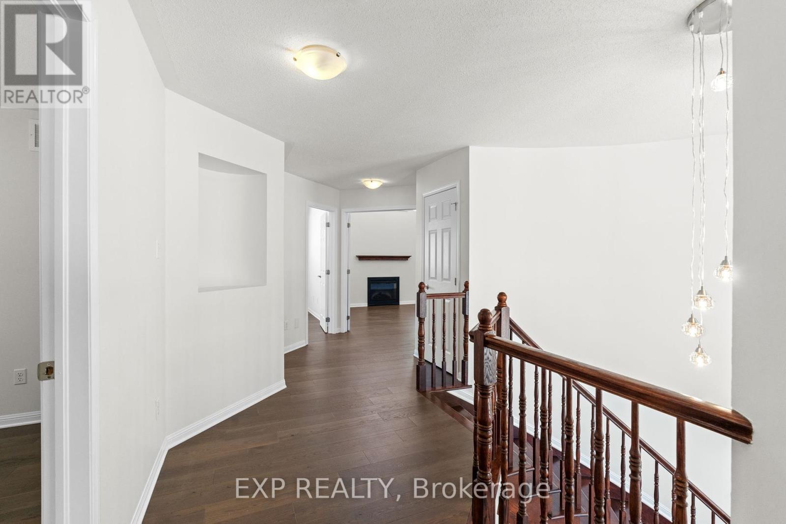 537 Bretby Crescent