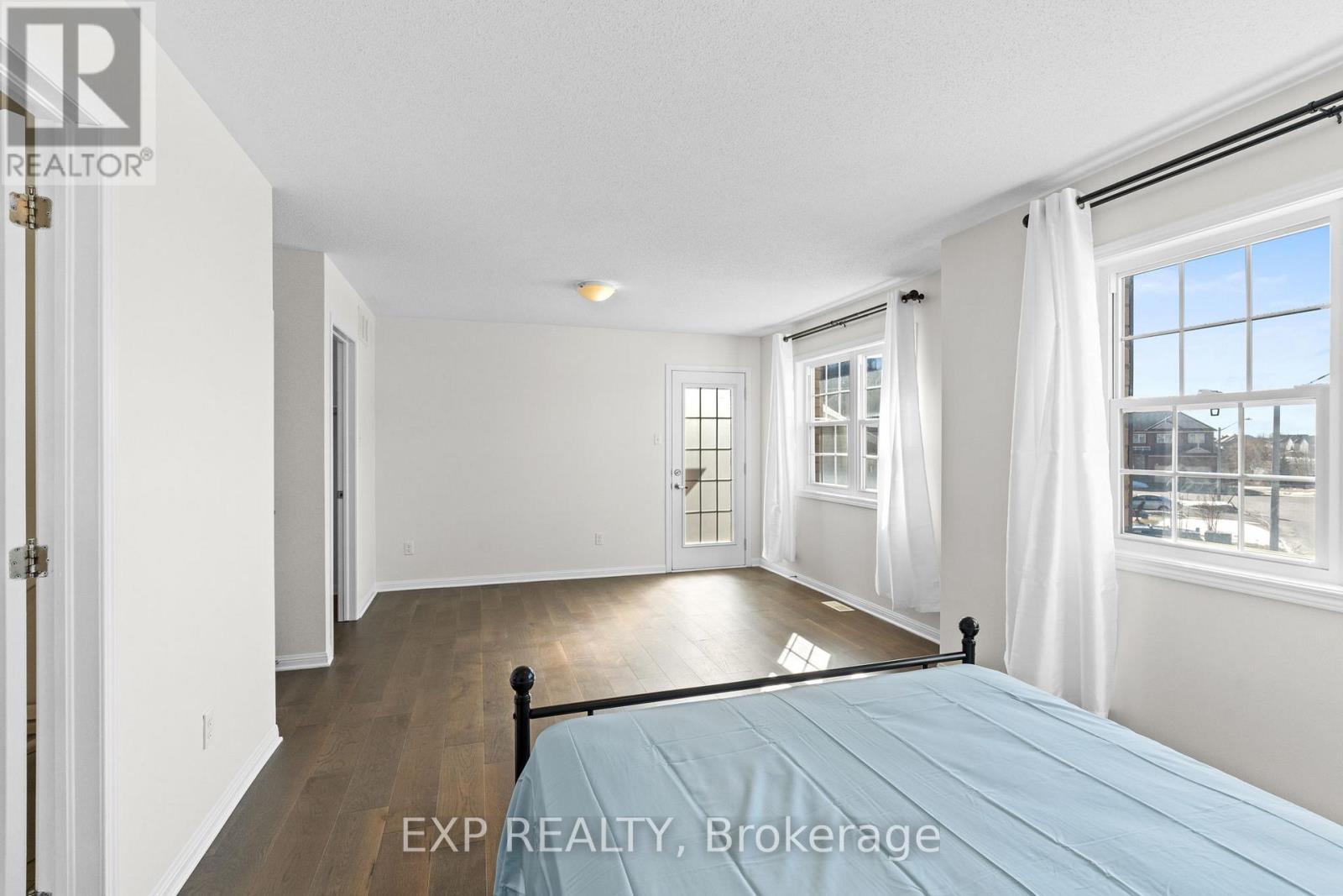537 Bretby Crescent