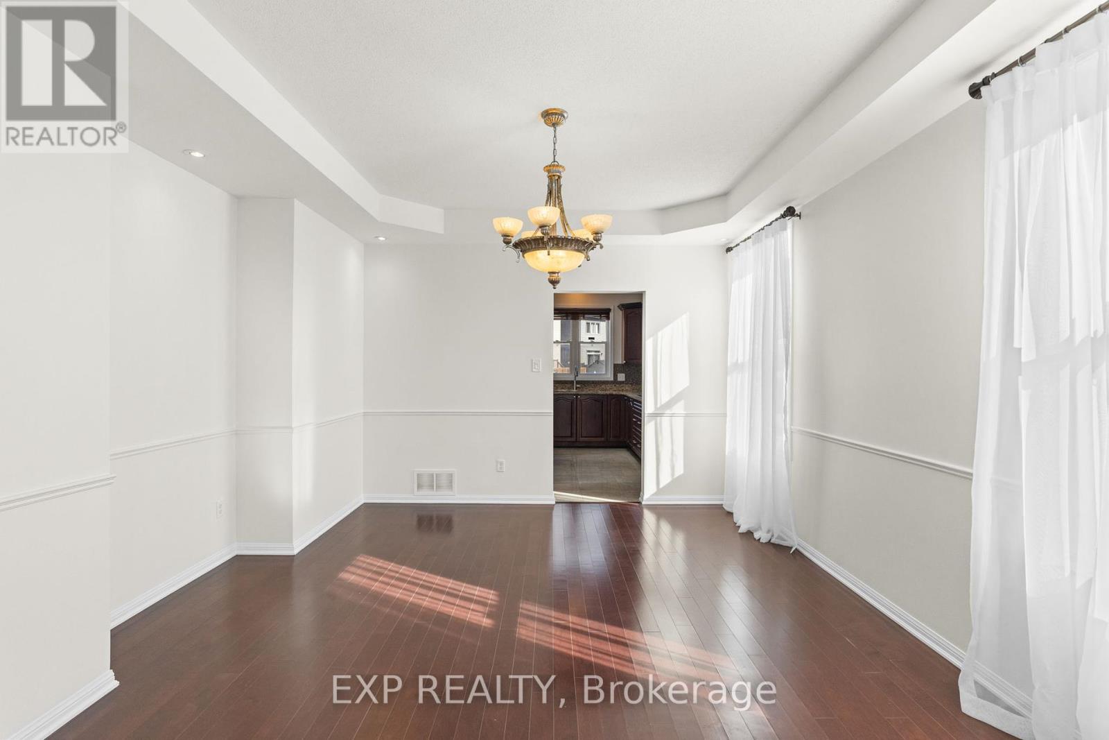 537 Bretby Crescent