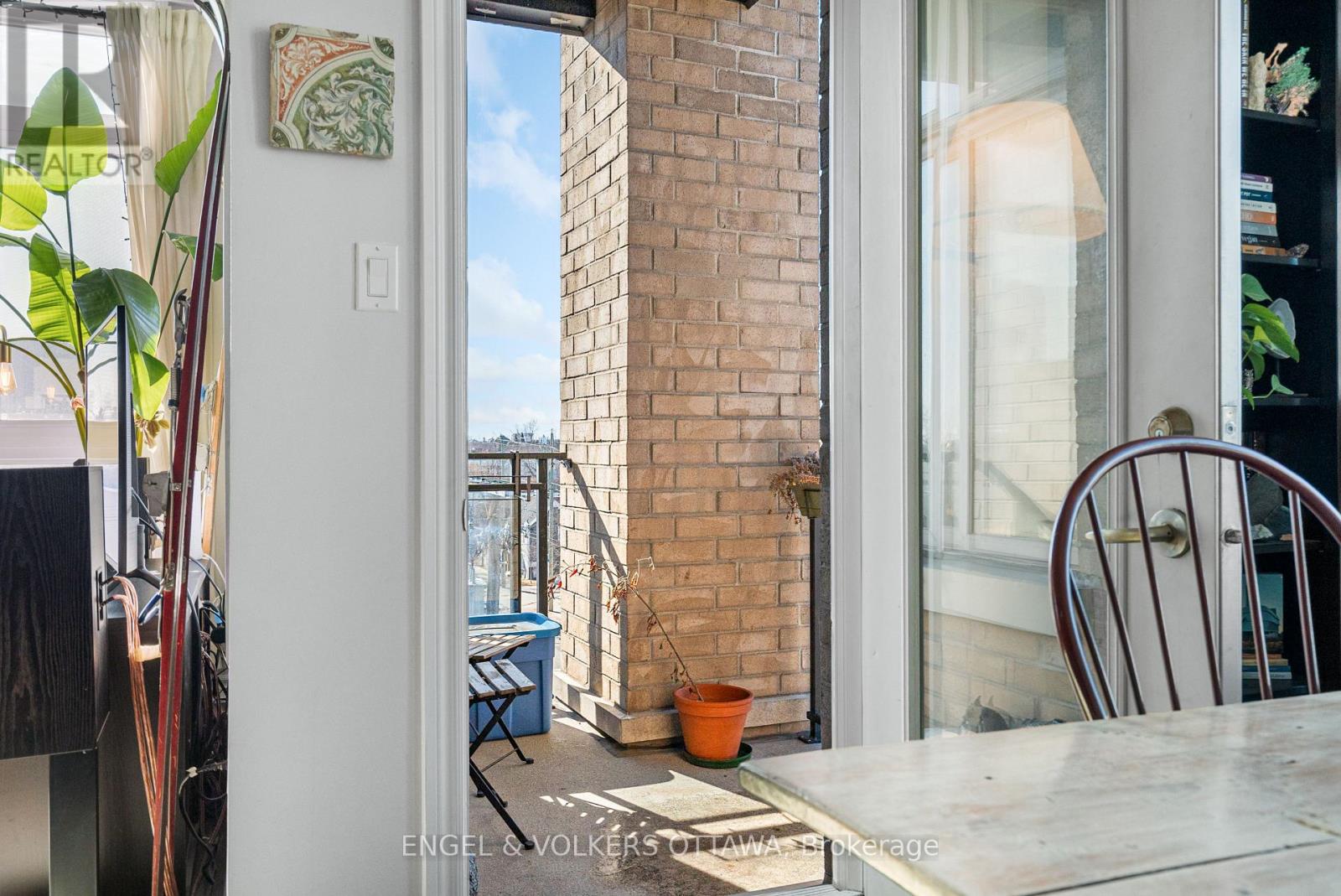 514 - 429 Kent Street