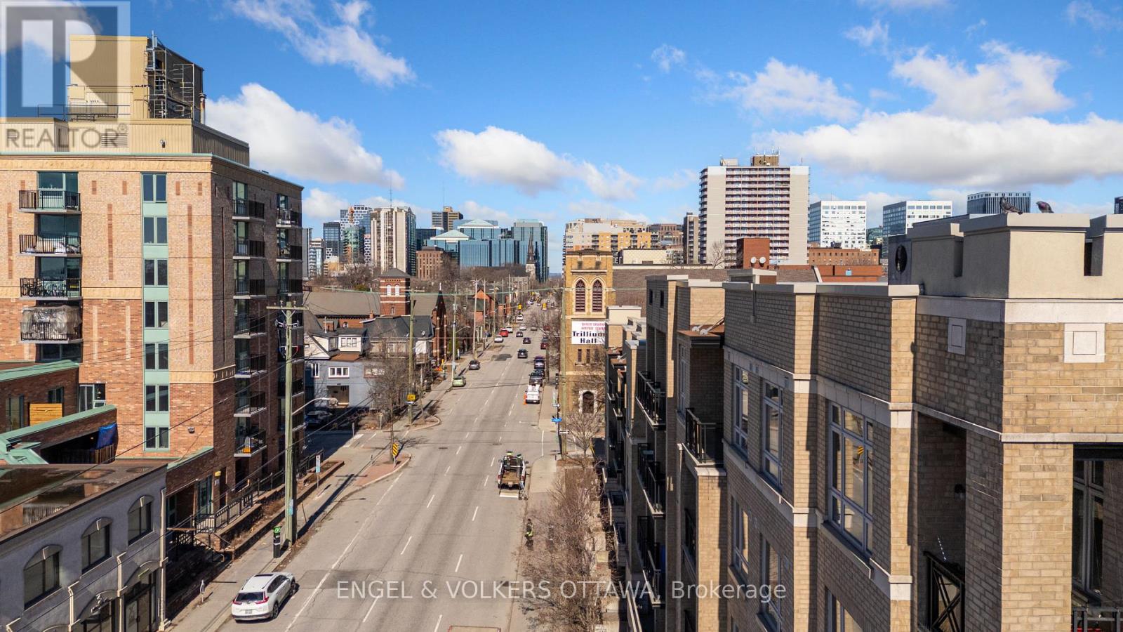 514 - 429 Kent Street