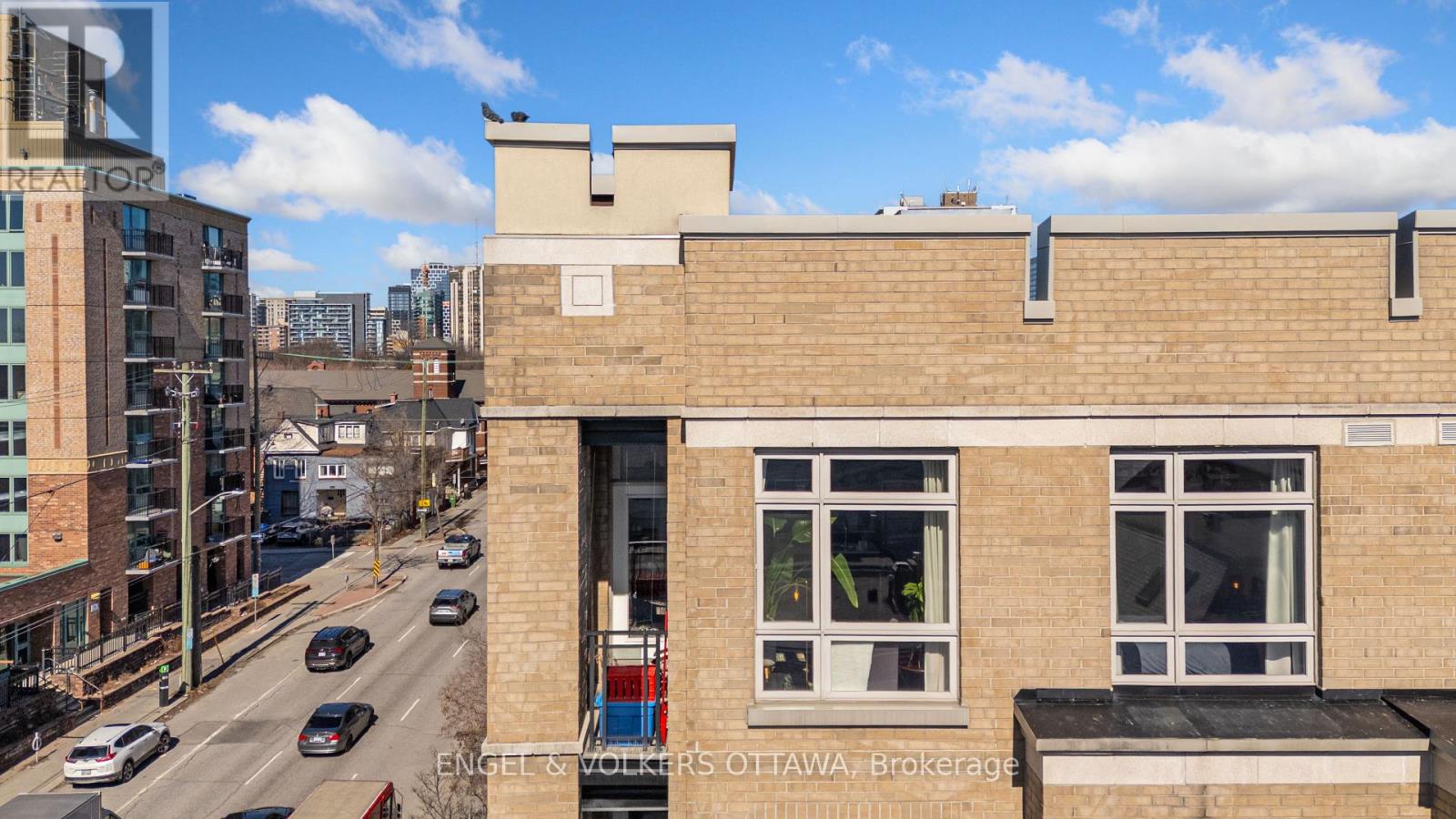 514 - 429 Kent Street