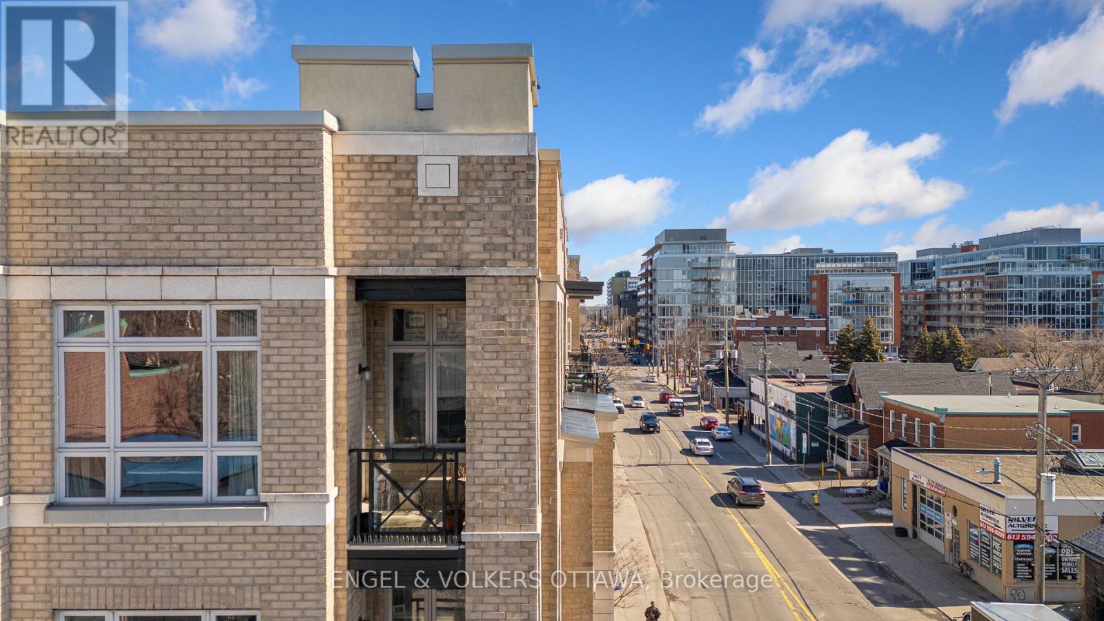 514 - 429 Kent Street