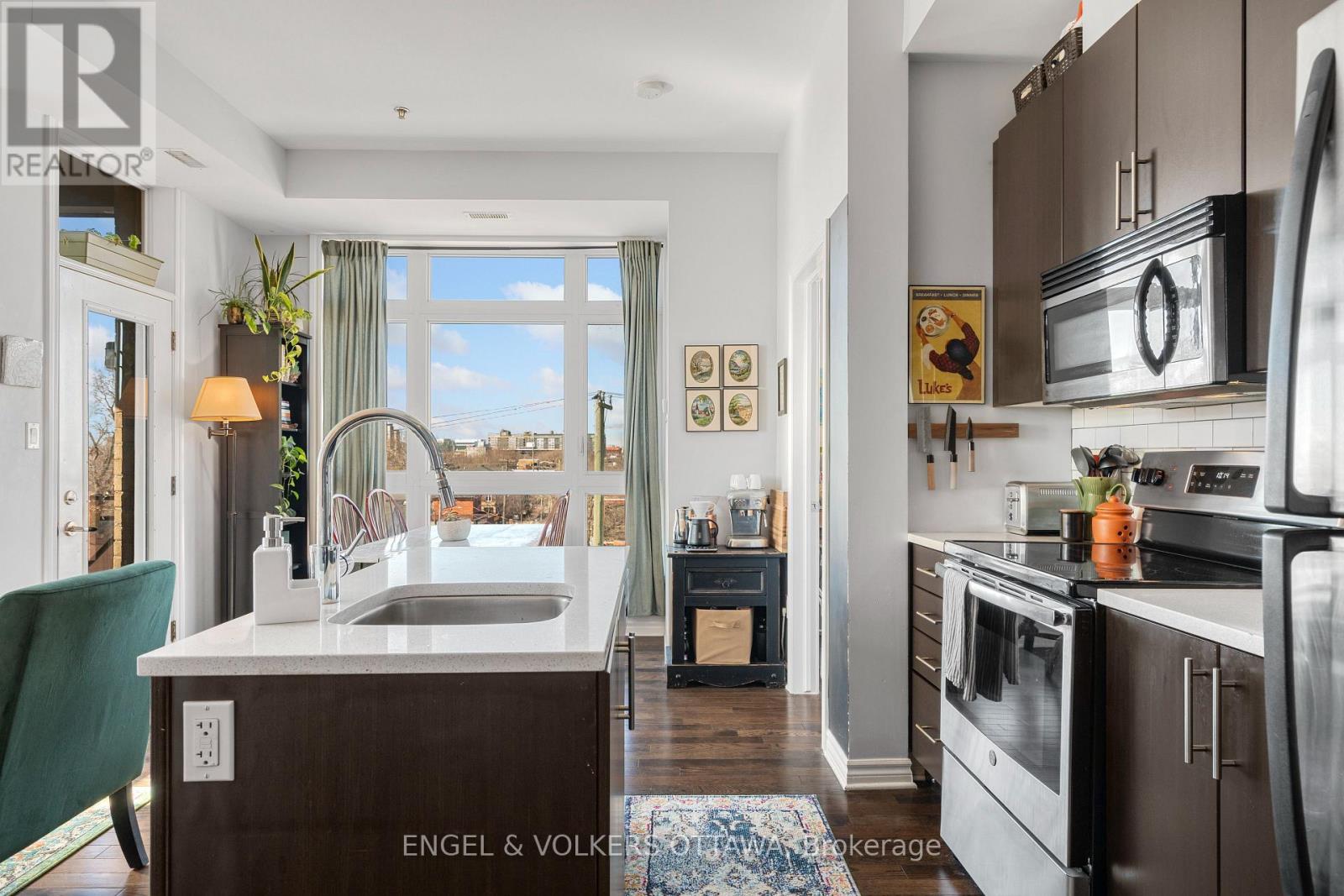 514 - 429 Kent Street