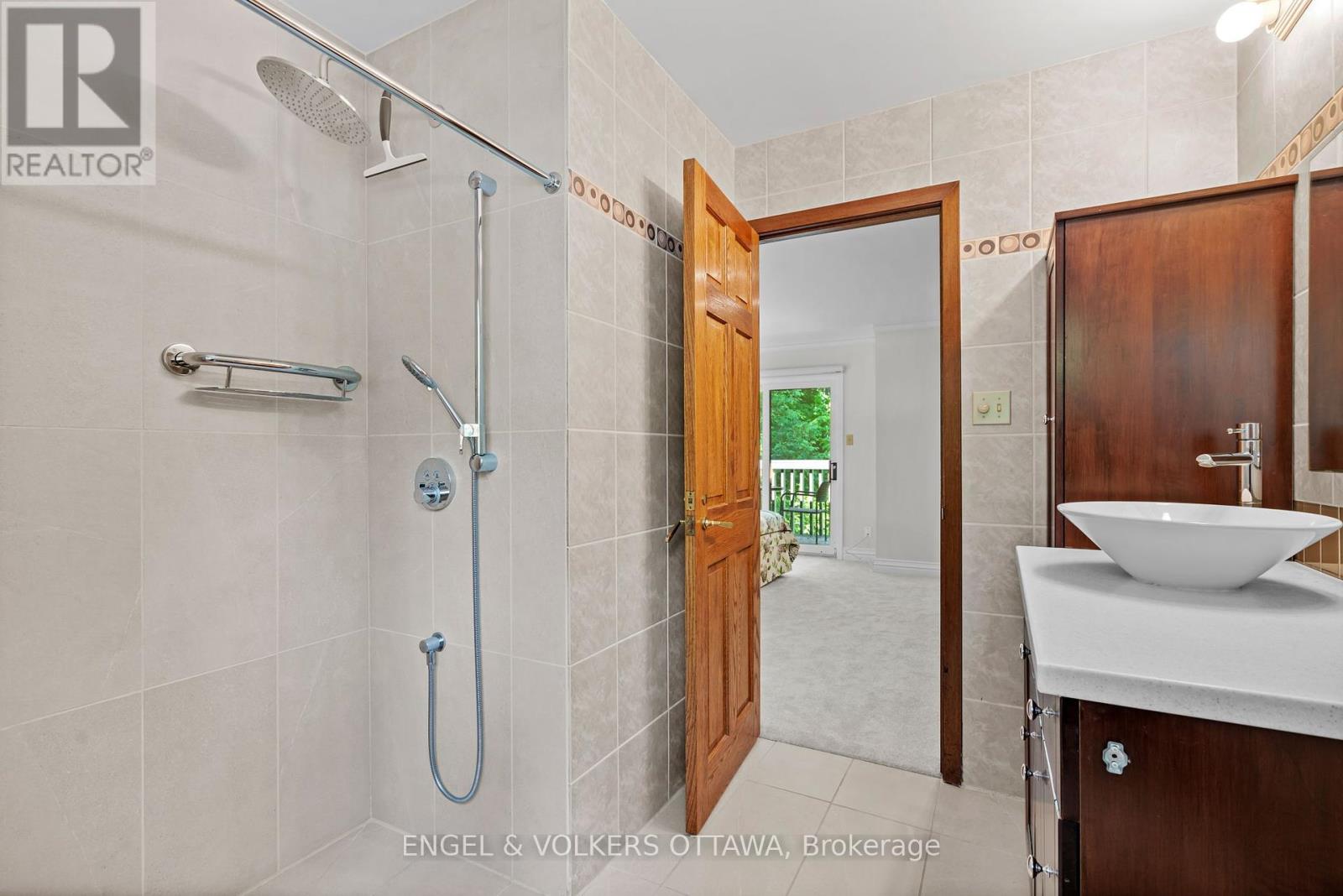 5468 Torbolton Ridge Road