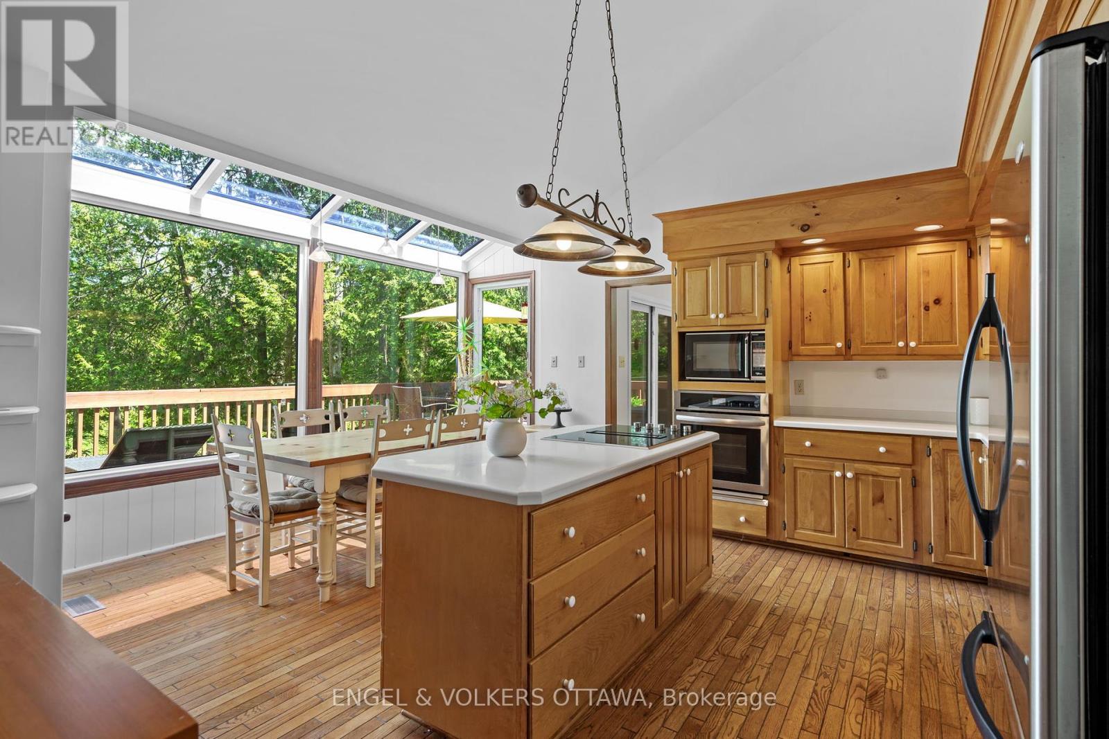 5468 Torbolton Ridge Road