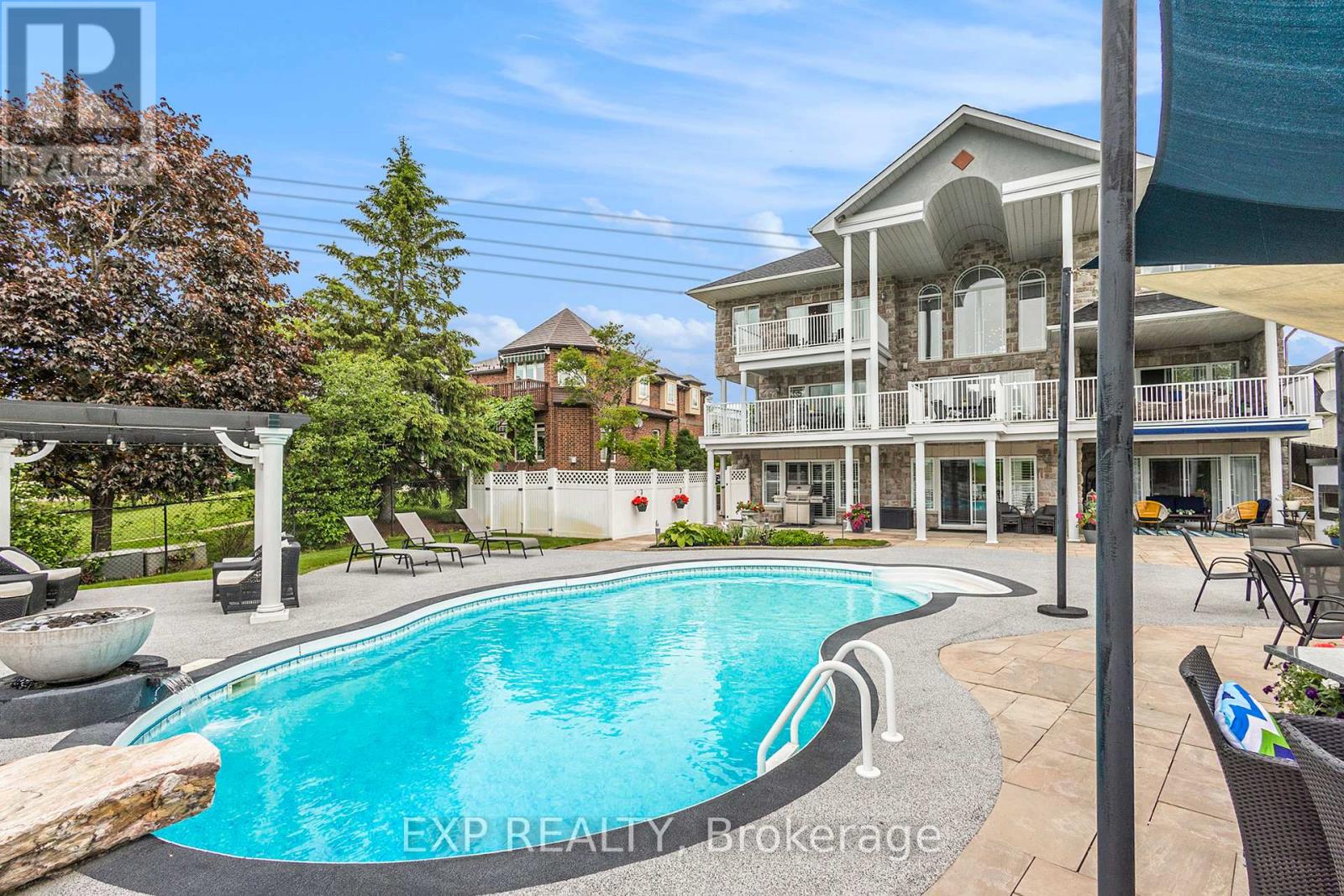 1284 Rideau Cove Court