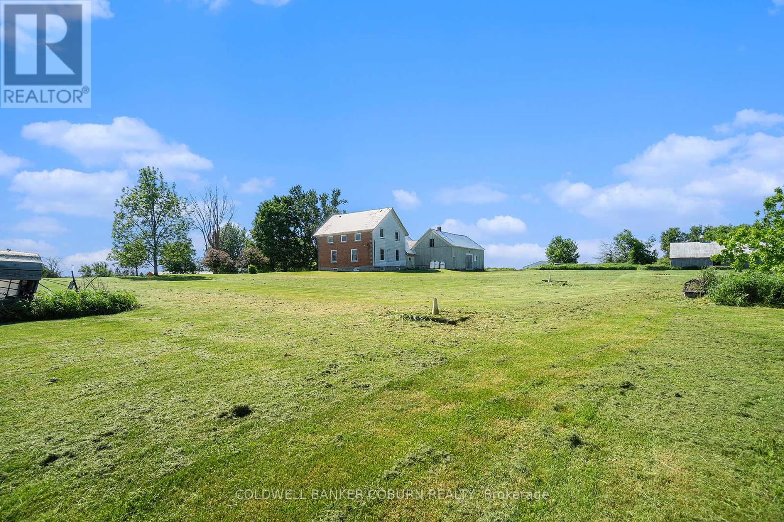 2327 Hwy 31 Highway