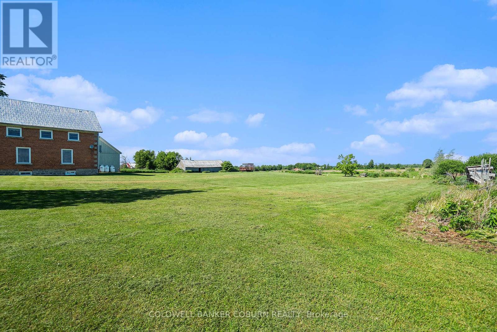 2327 Hwy 31 Highway