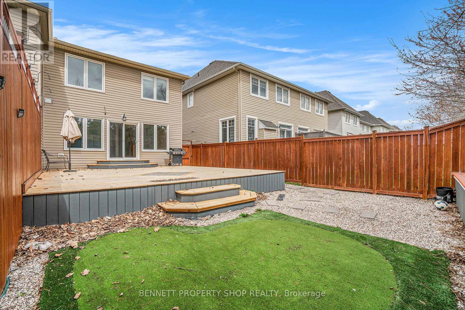 107 Bandelier Way