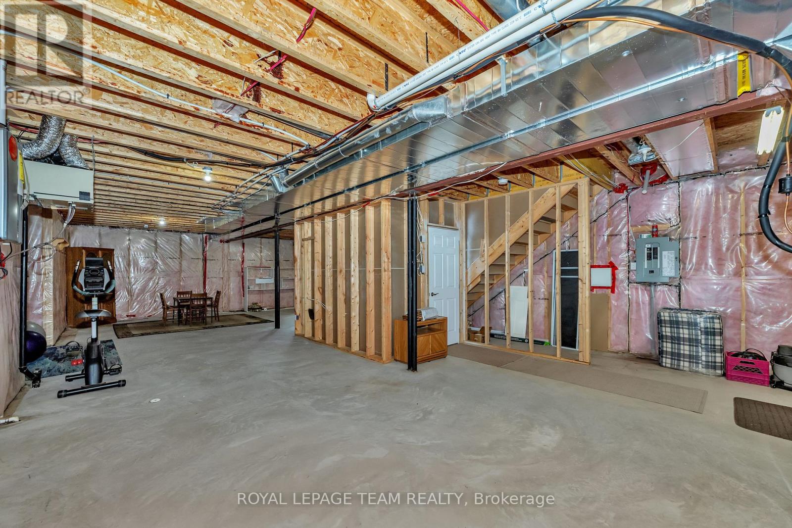 24 Magnolia Way