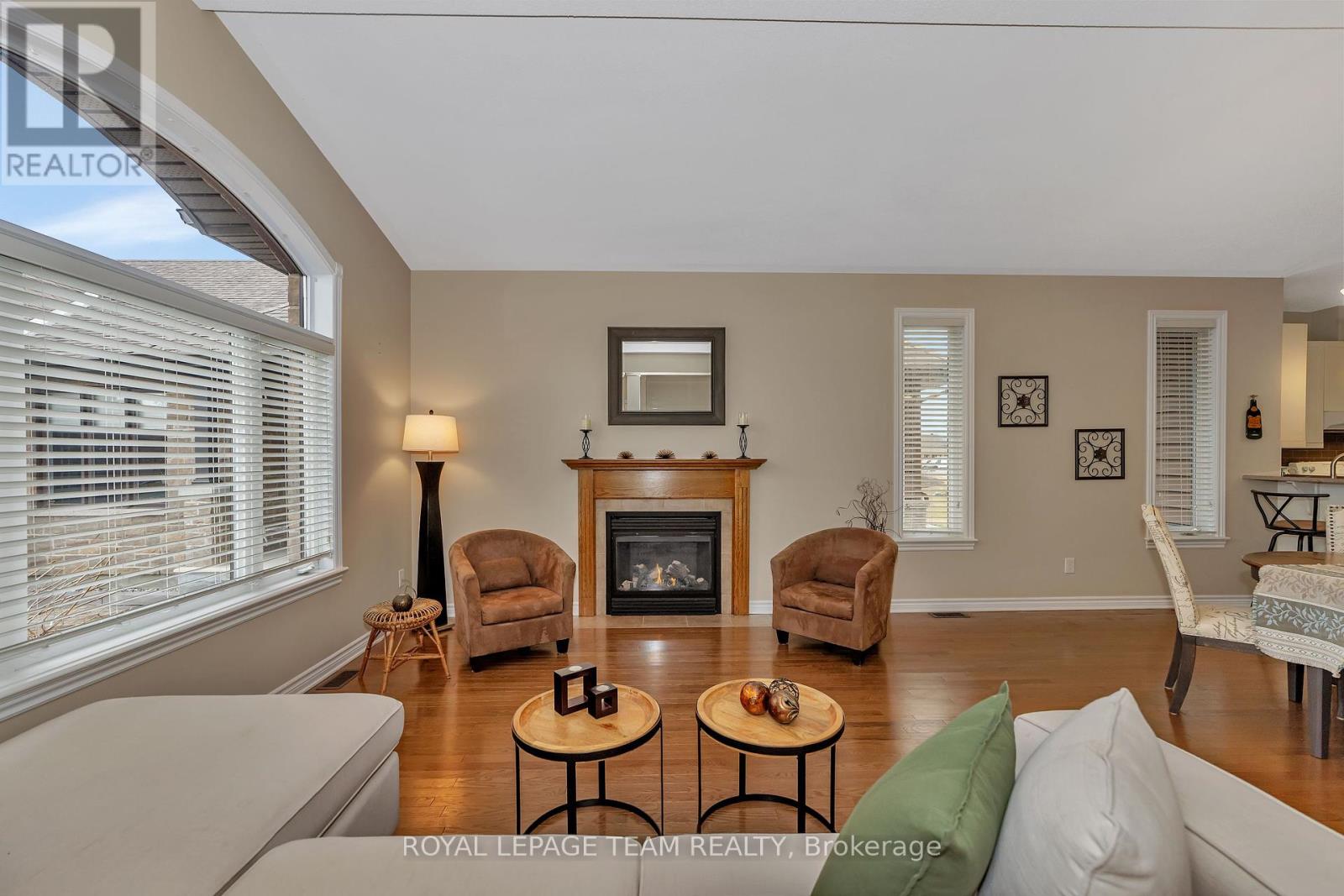 24 Magnolia Way