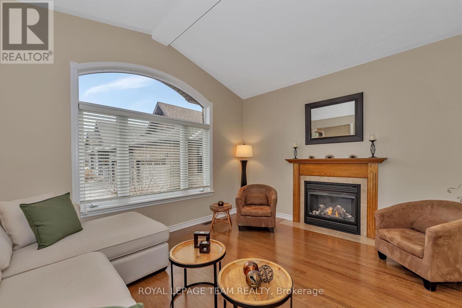24 Magnolia Way